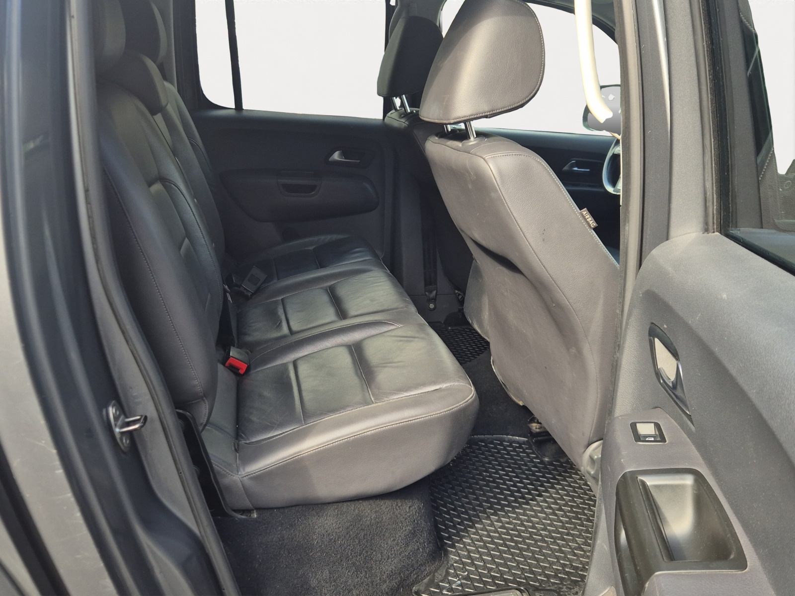 VW Amarok 2.0 BiTDI Highline 4Motion permanent A-image-13