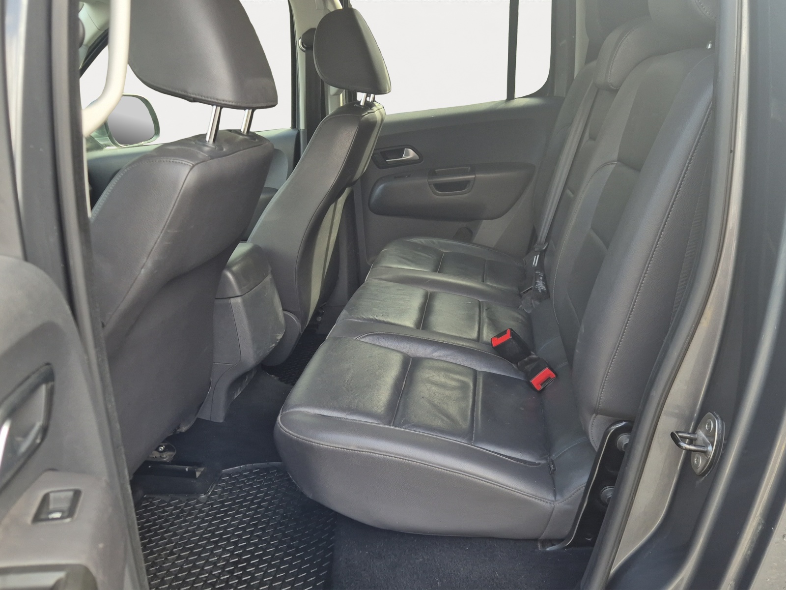VW Amarok 2.0 BiTDI Highline 4Motion permanent A-image-10