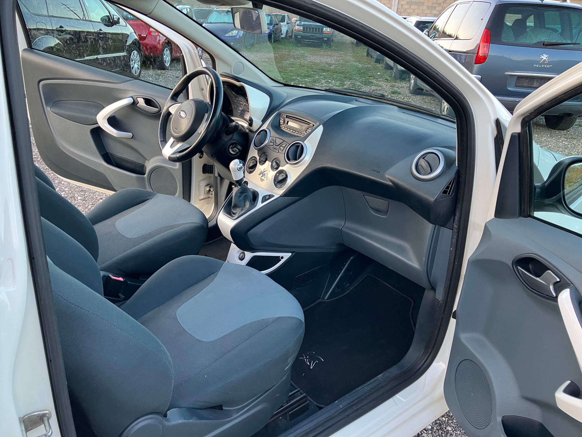 FORD KA 1.25 Trend-image-5
