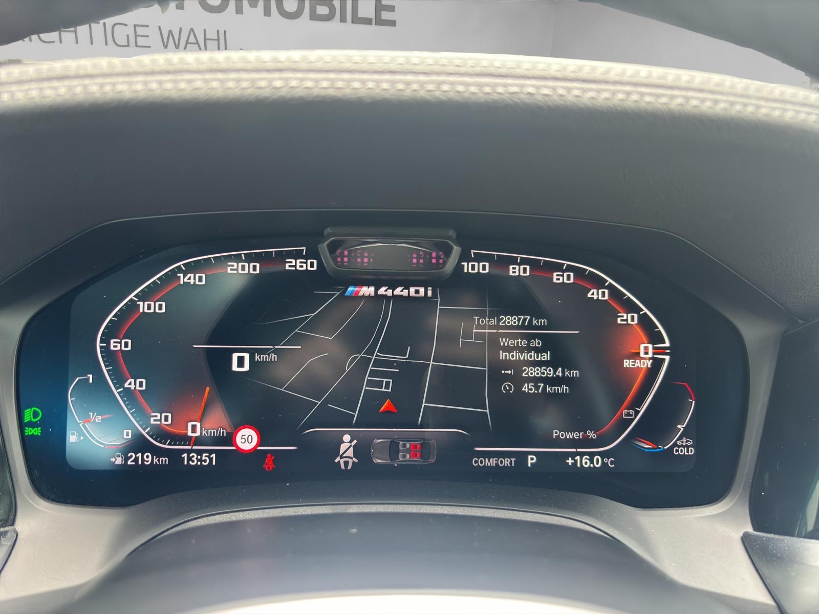BMW 4er Reihe G23 Cabrio M440i xDrive-image-11