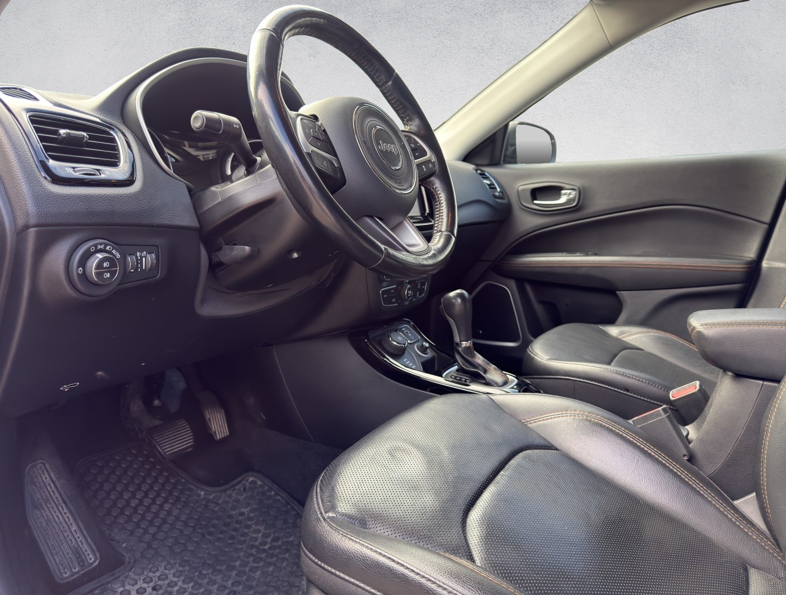 JEEP Compass 1.4 Turbo Limited AWD 9ATX-image-13