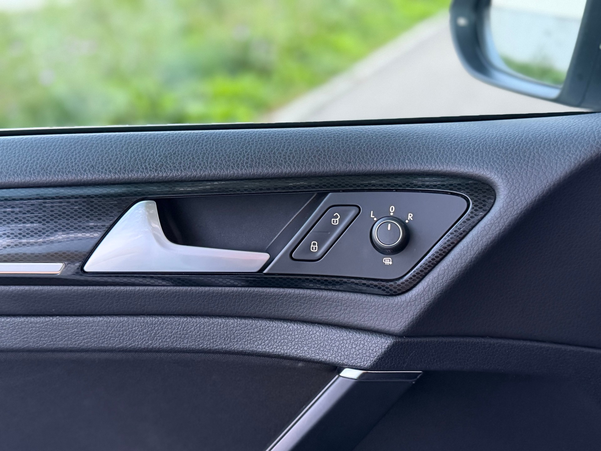 VW Golf 1.4 TSI Highline DSG-image-21