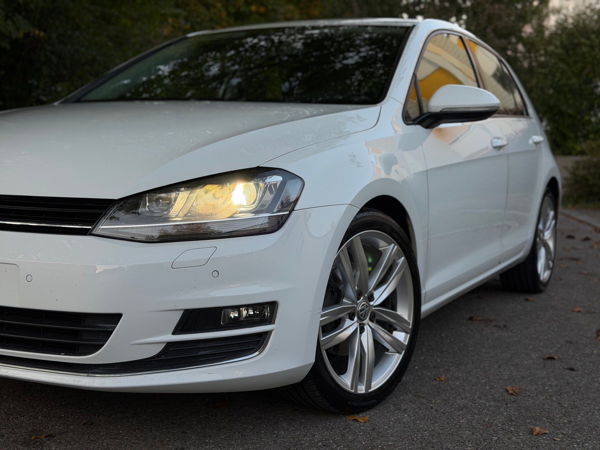 VW Golf 1.4 TSI Highline DSG-image-1