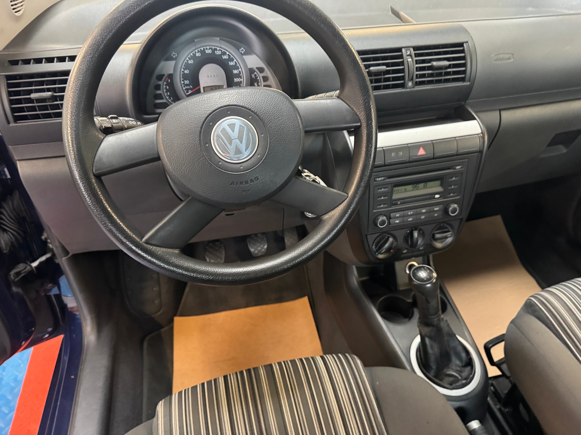 VW Fox 1.4-image-9