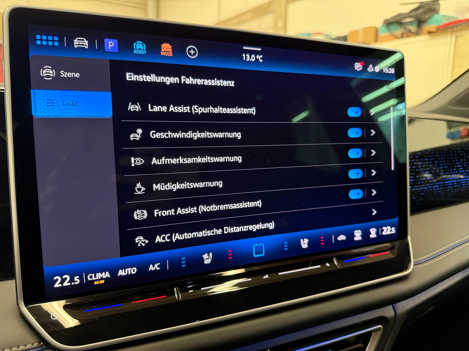 VW Tiguan 2.0 TSI R-Line DSG 4motion-image-28