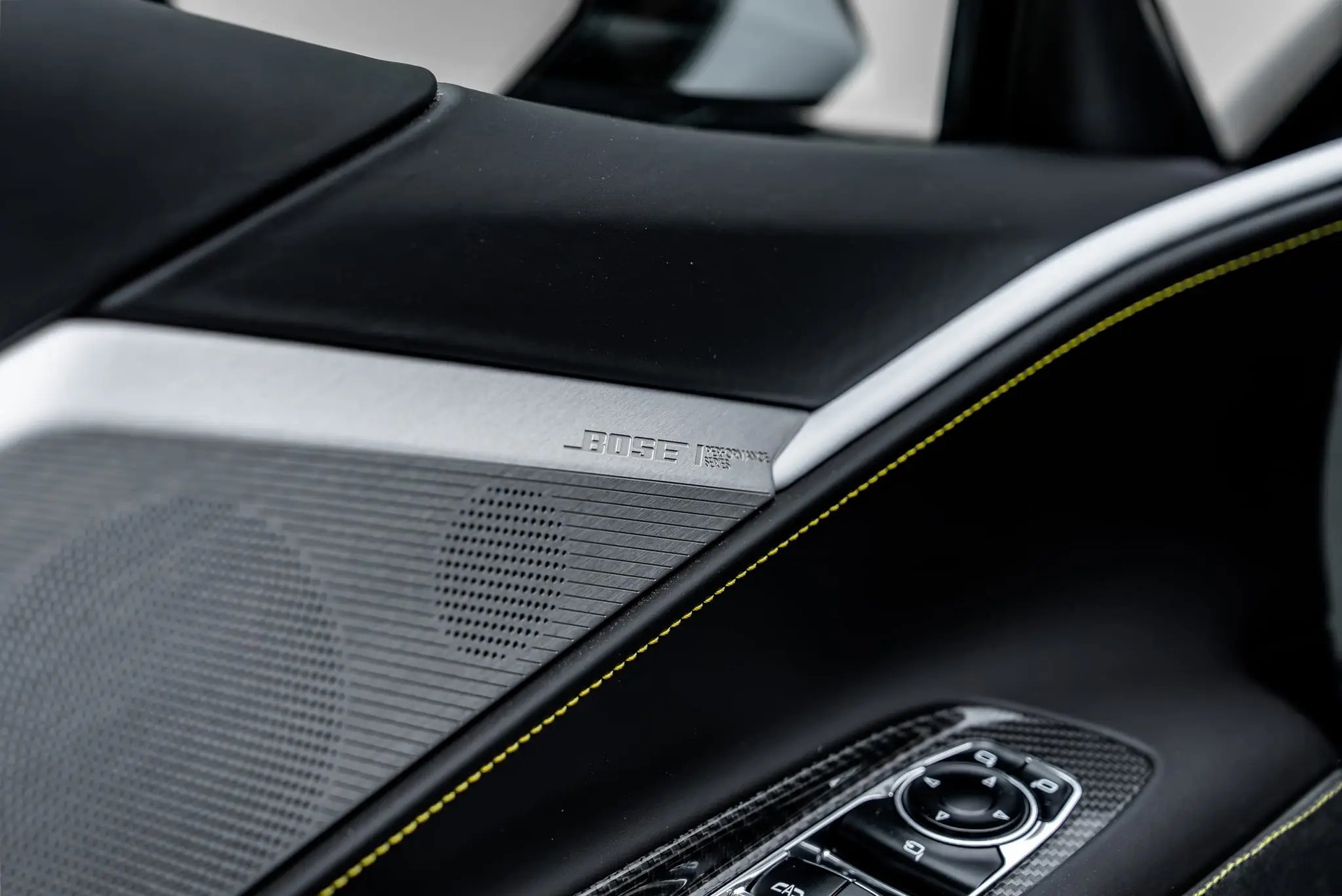CHEVROLET Corvette C8 Convertible C8.R Edition-image-16