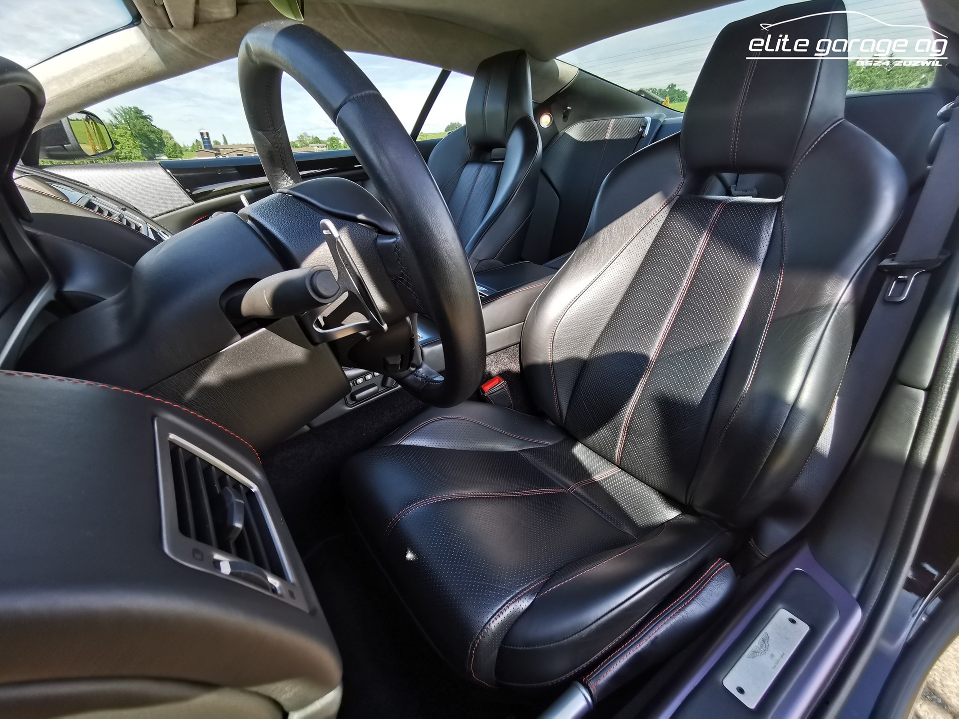 ASTON MARTIN DB9 Touchtronic 2-image-10