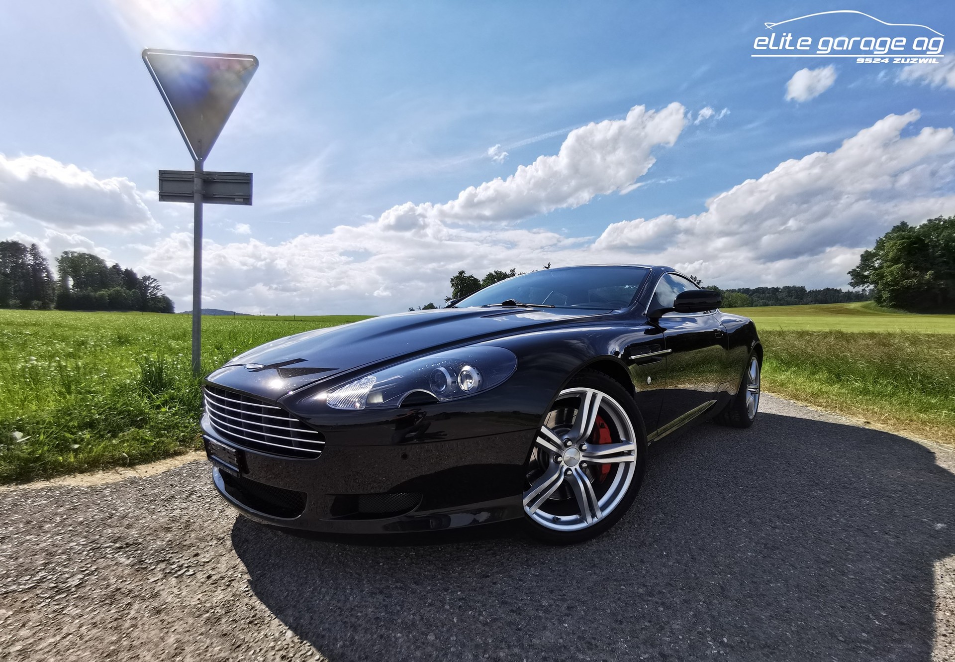 ASTON MARTIN DB9 Touchtronic 2-image-3