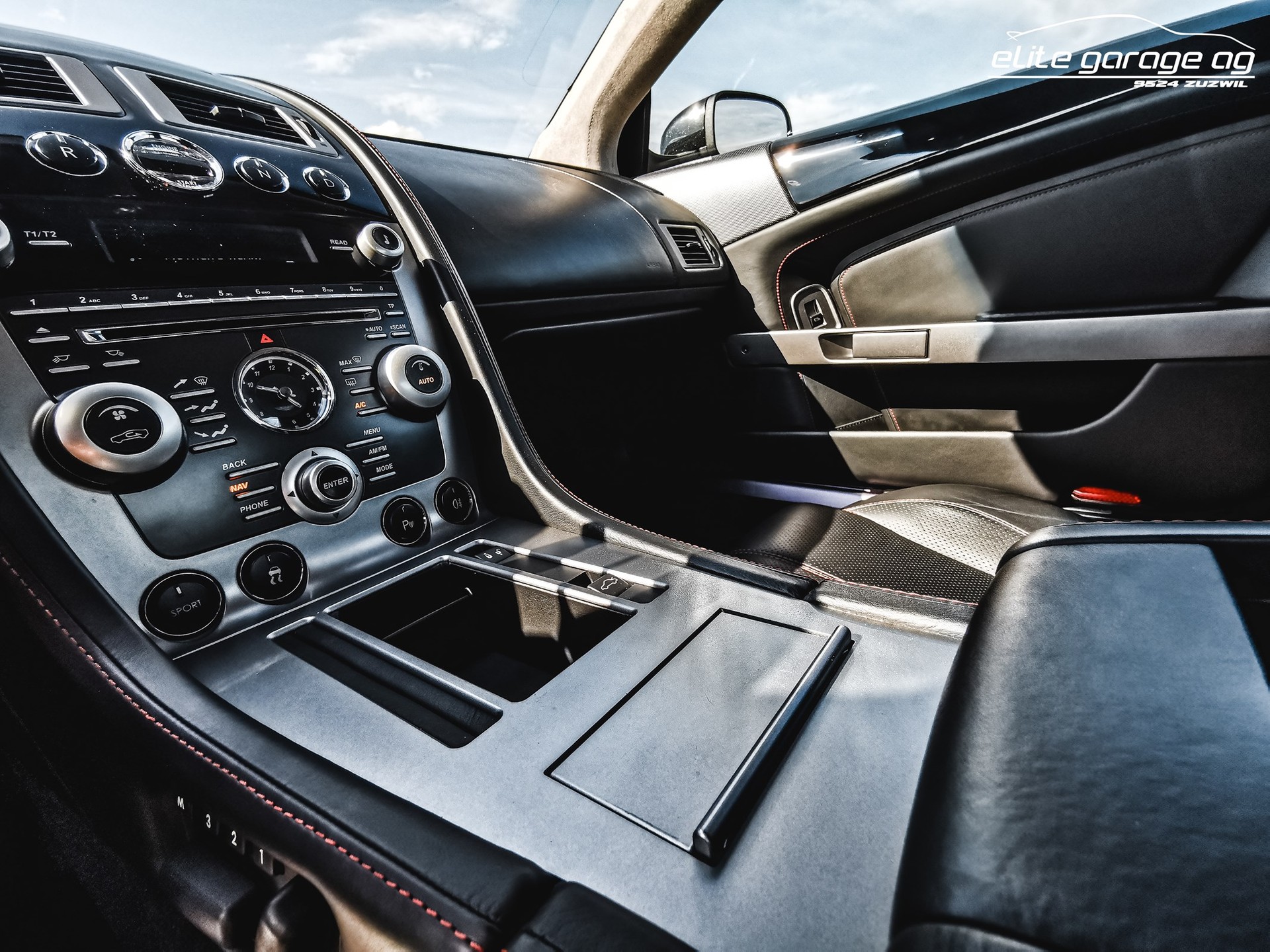 ASTON MARTIN DB9 Touchtronic 2-image-15