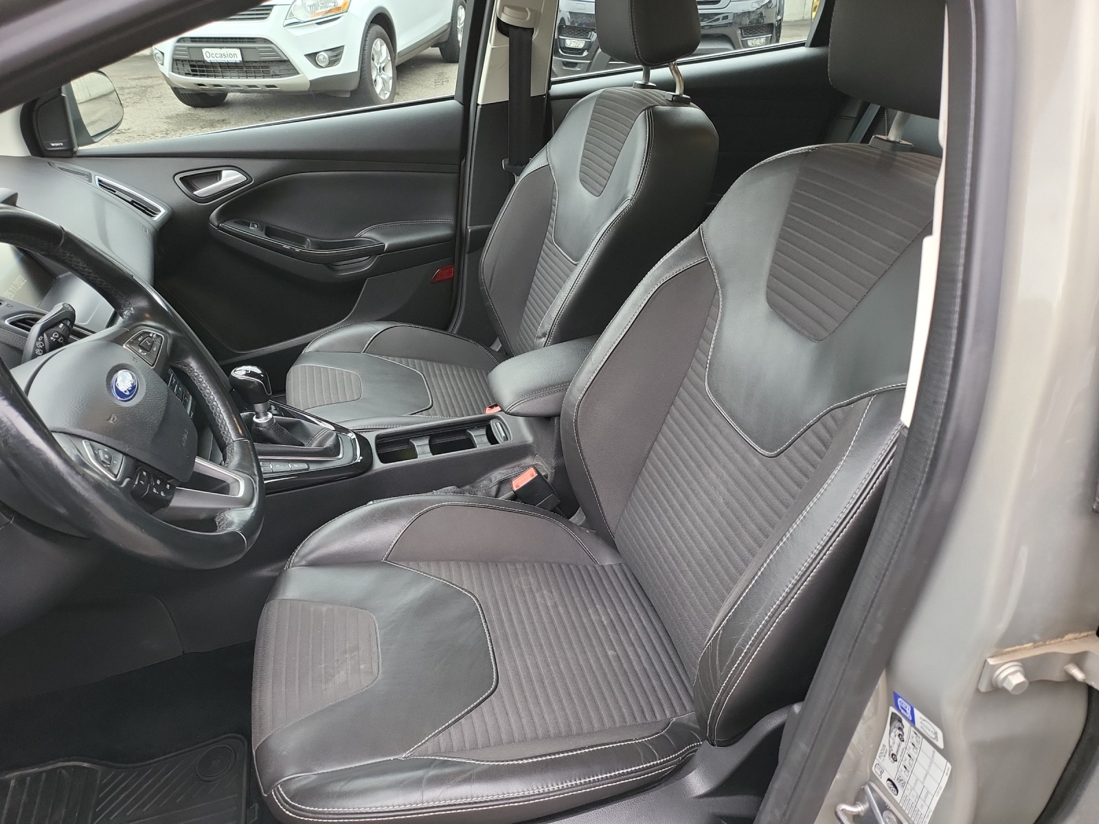 FORD Focus 1.0i EcoB 125 Titanium-image-9