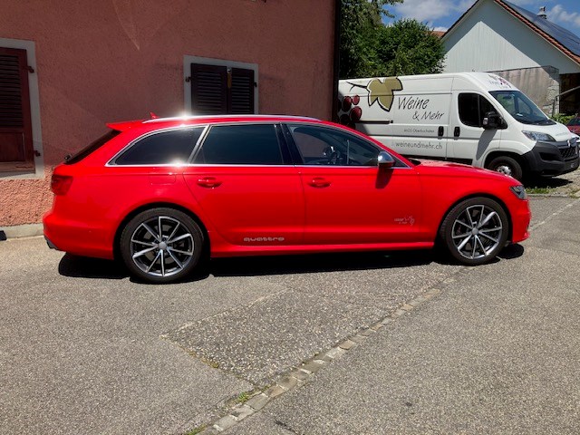AUDI S6 Avant 4.0 TFSI V8 quattro S-tronic-image-2