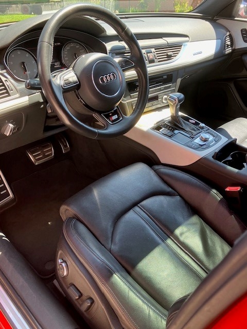 AUDI S6 Avant 4.0 TFSI V8 quattro S-tronic-image-3