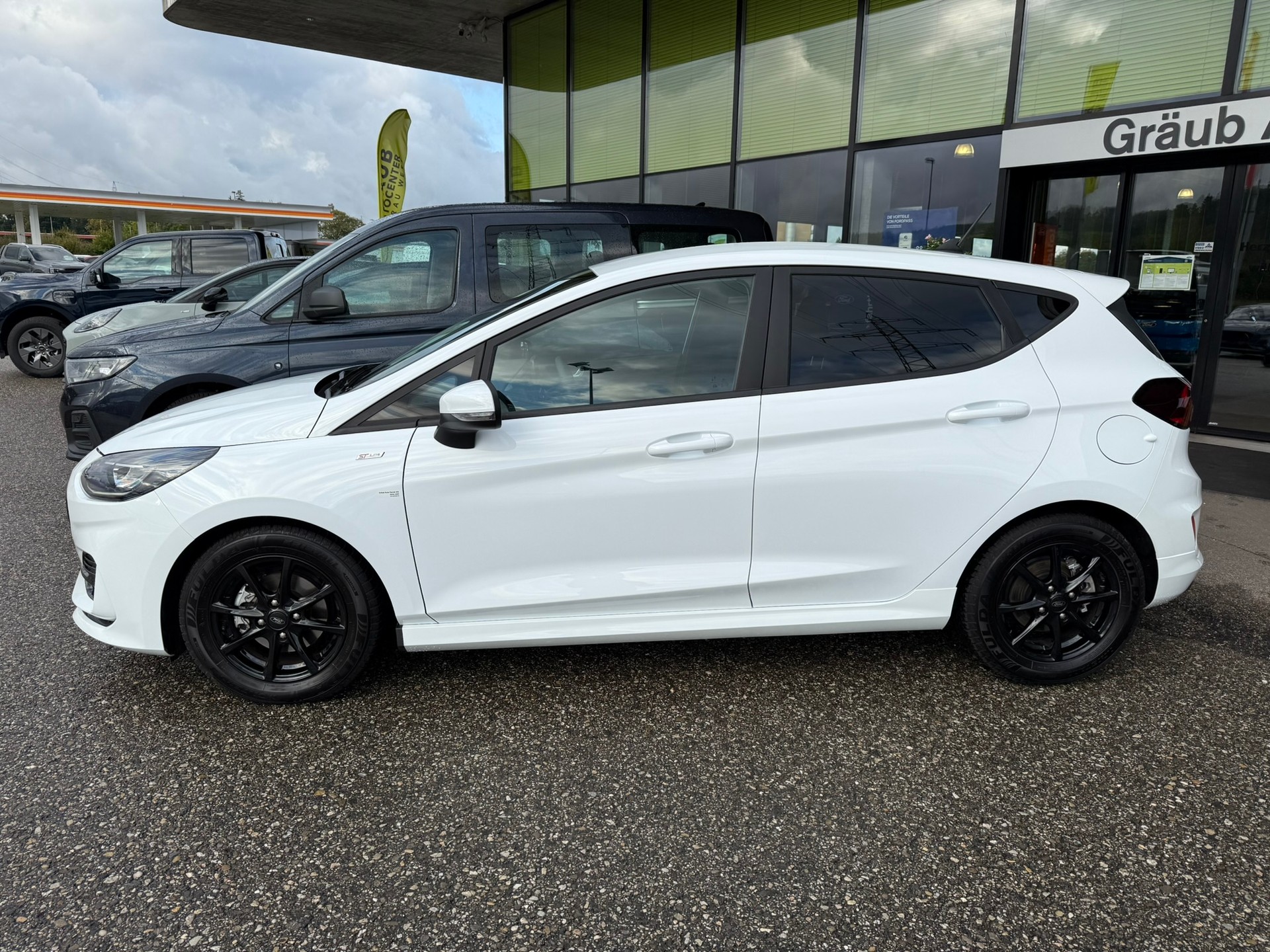 FORD Fiesta 1.0 SCTi MHEV ST Line X Automat-image-3