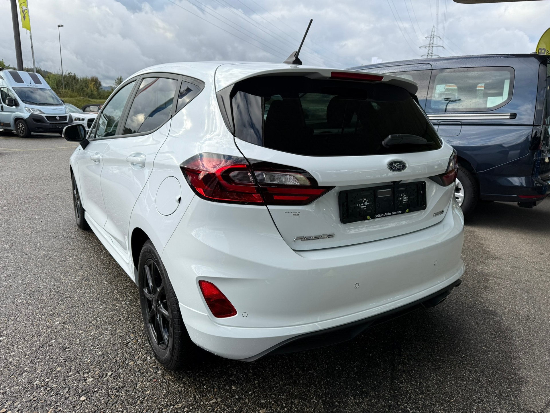 FORD Fiesta 1.0 SCTi MHEV ST Line X Automat-image-4