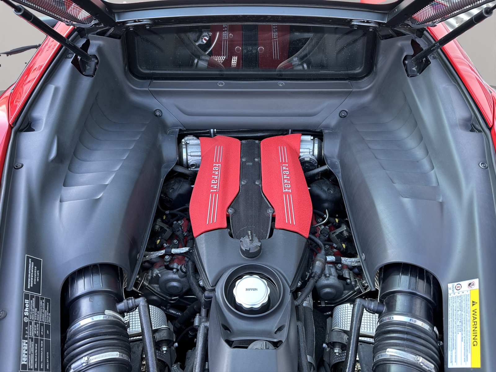 FERRARI 488 GTB 3.9 V8-image-6