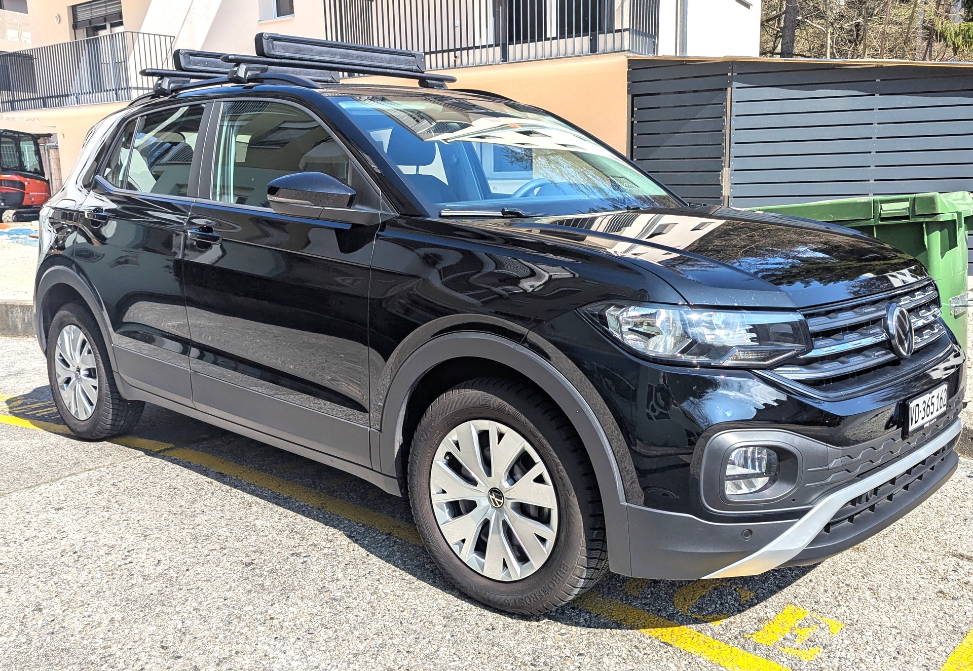 VW T-Cross 1.0 TSI-image-1