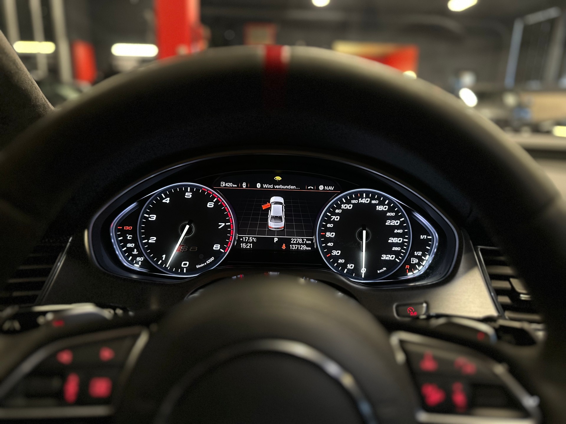 AUDI S8 4.0 TFSI V8 plus ABT / 705 PS / 12 MT Garantie-image-12