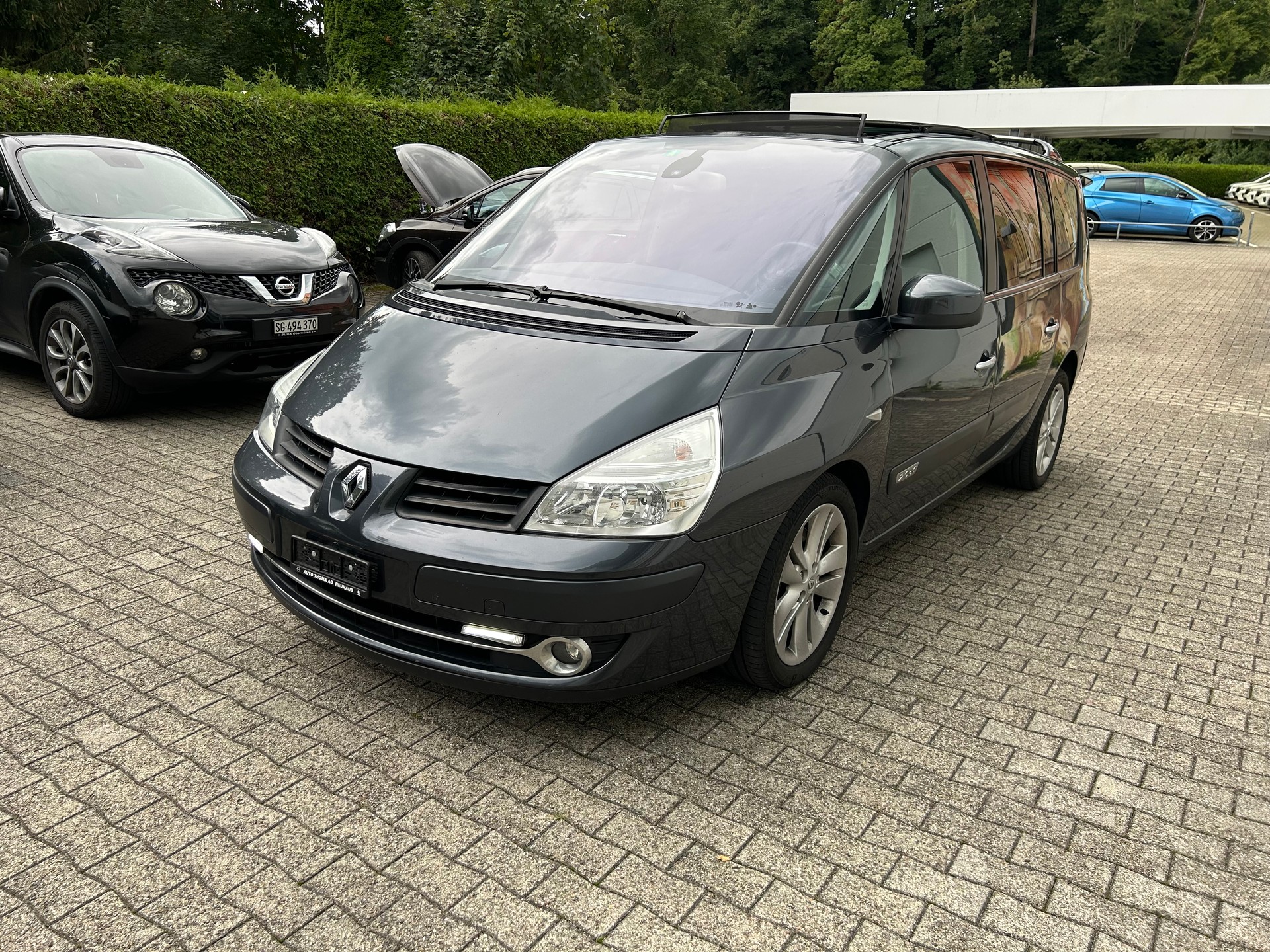 RENAULT Espace 2.0 dCi Swiss Edition Automatic-image-2