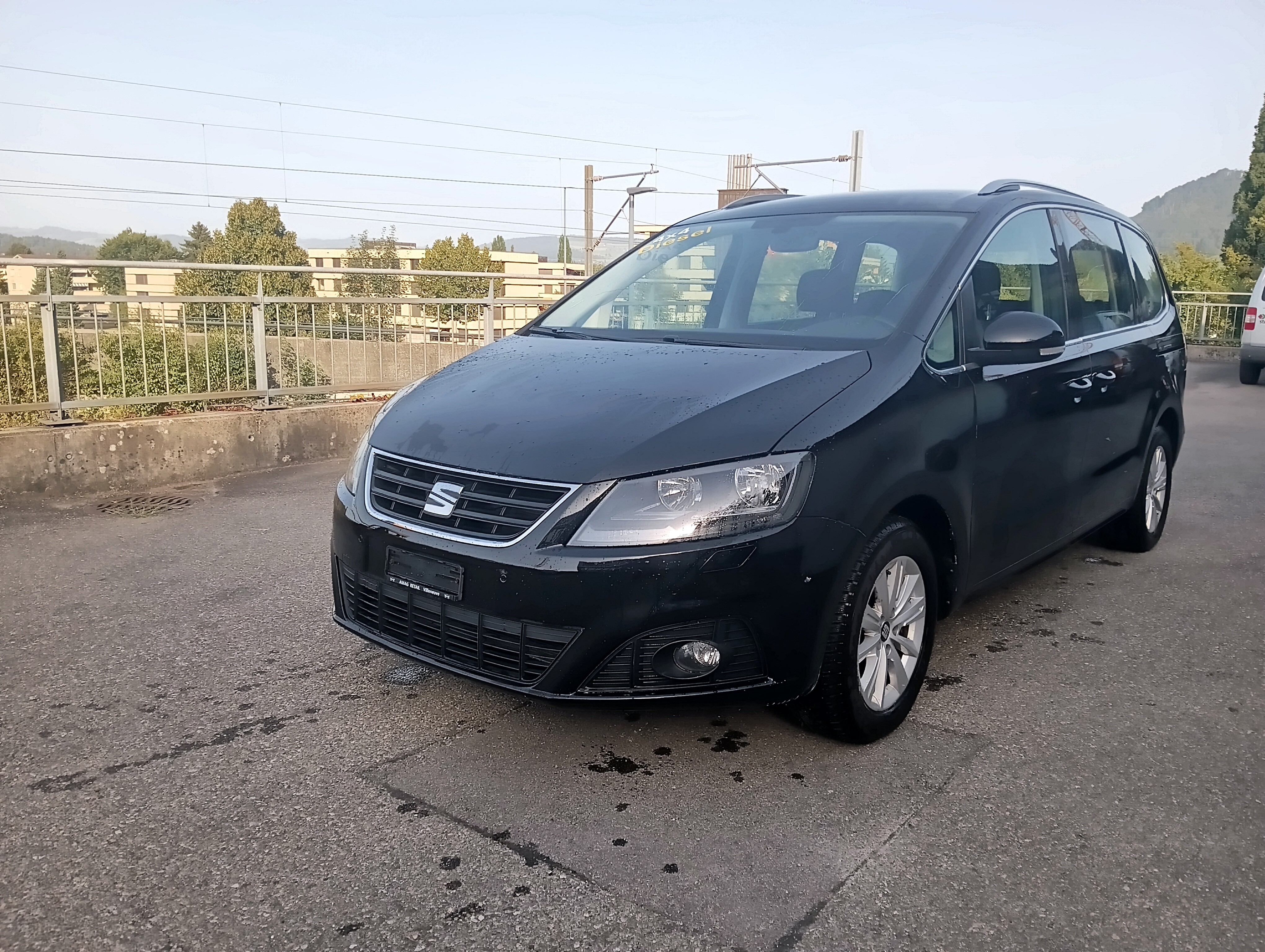 Car photo