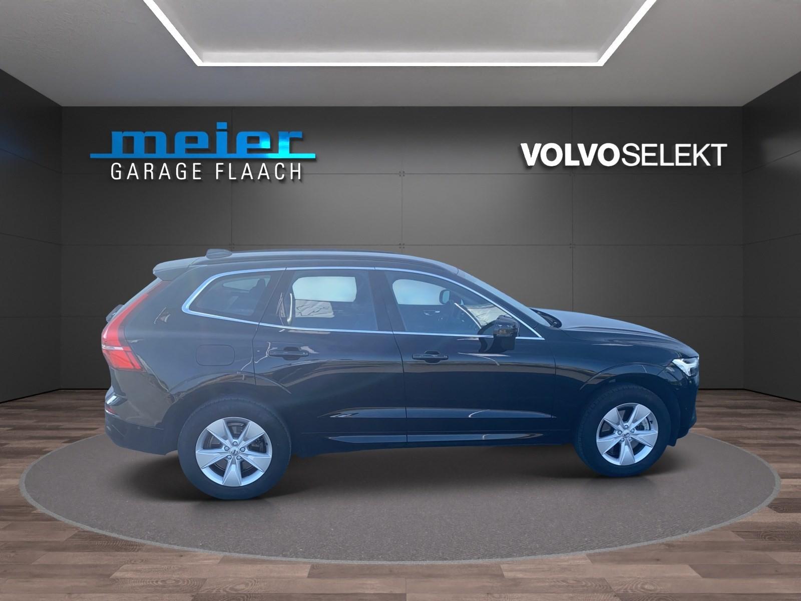 VOLVO XC60 2.0 B5 MH Momentum AWD-image-5