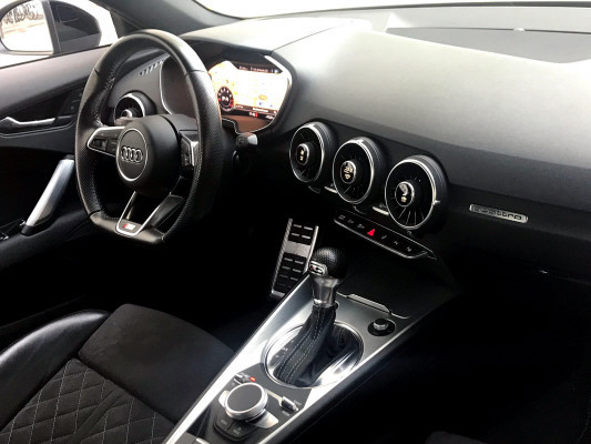 AUDI TT Cpé 2.0 TFSI quattro S LINE S-Tronic-showroom-element-2