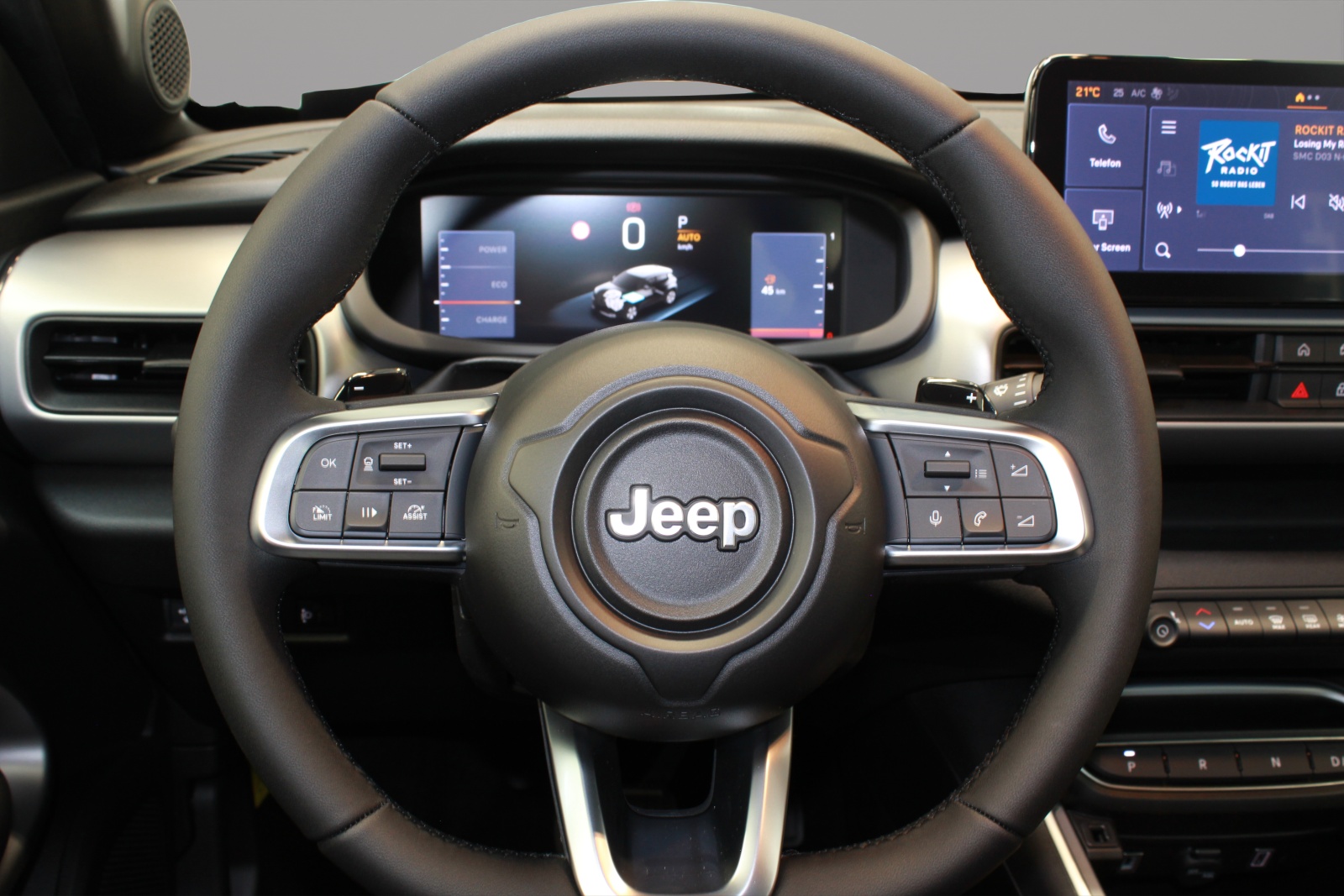 JEEP Avenger 1.2 Turbo MHEV Upland Plus 4xe-image-7