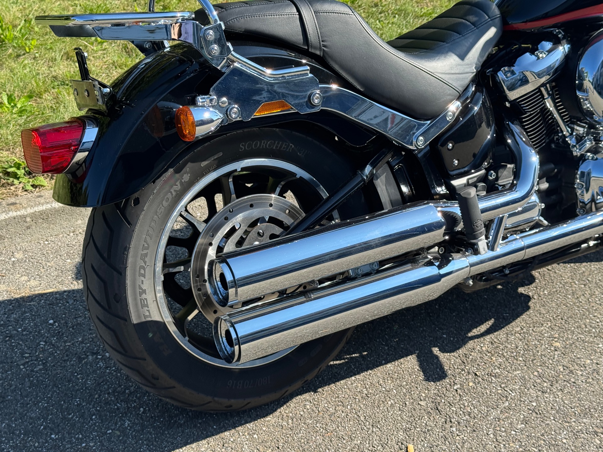 HARLEY-DAVIDSON FXLR Low Rider 107 (35 KW)-image-3