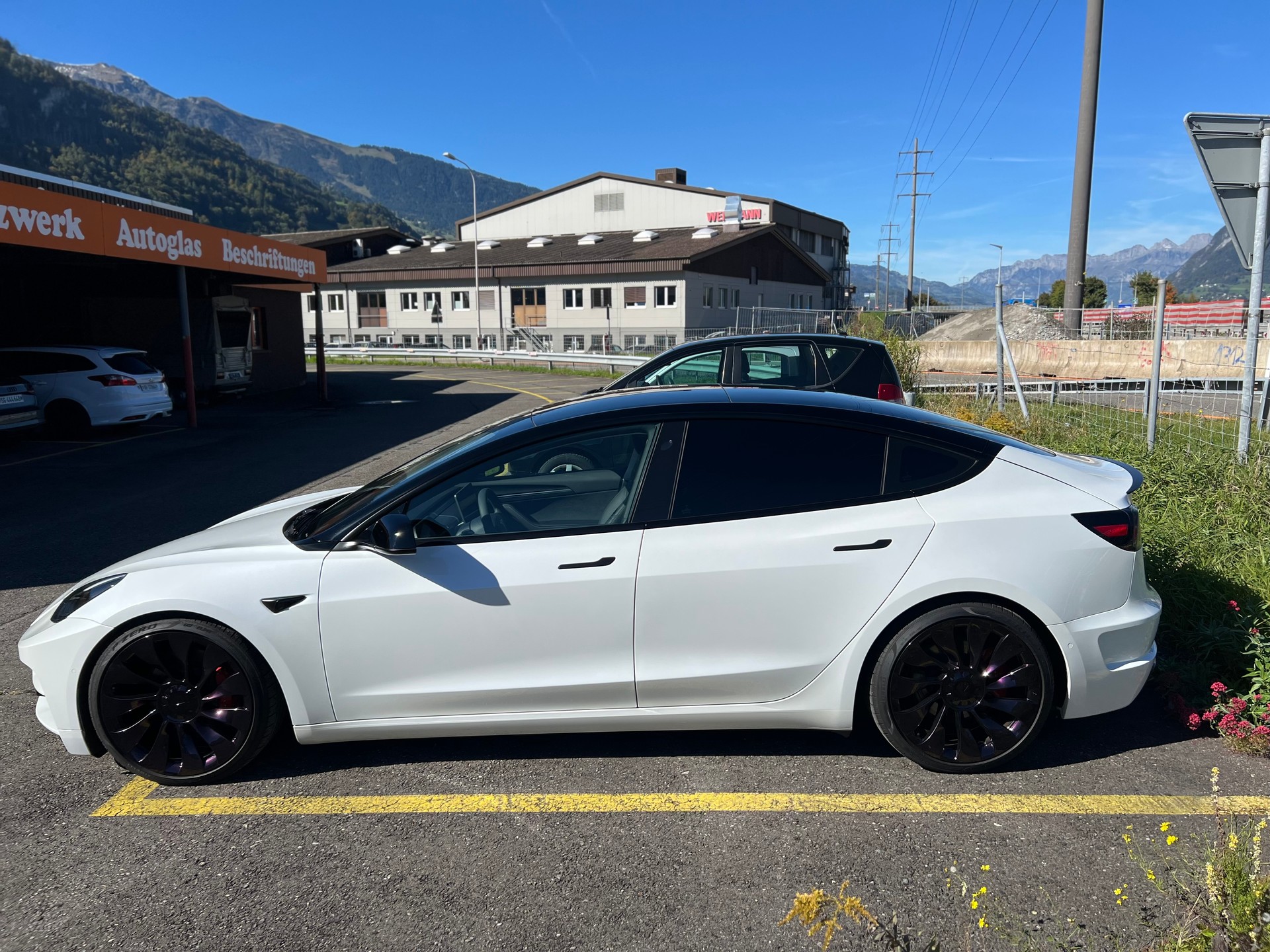 TESLA Model 3 Performance Dual Motor AWD-image-7