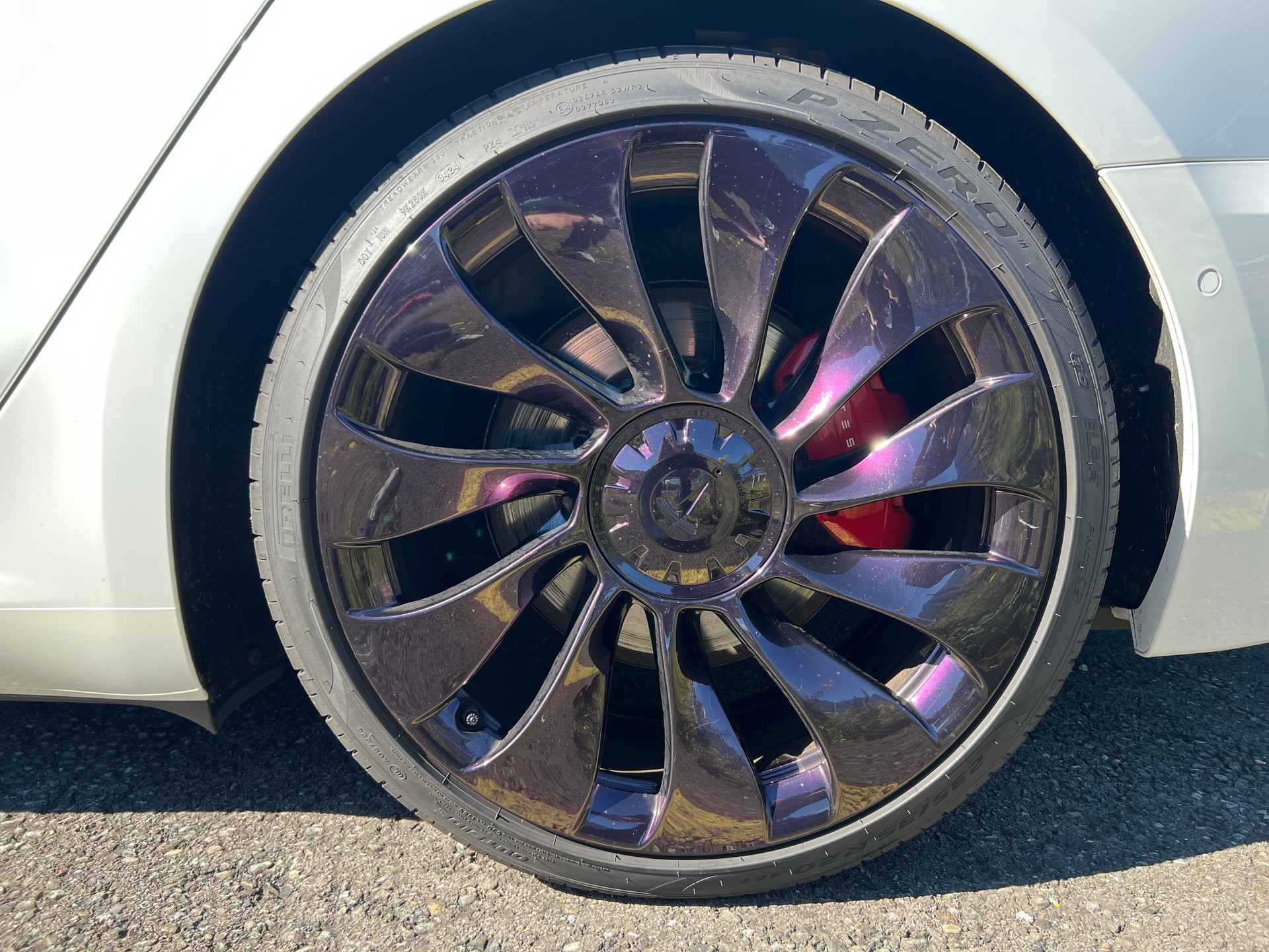 TESLA Model 3 Performance Dual Motor AWD-image-25