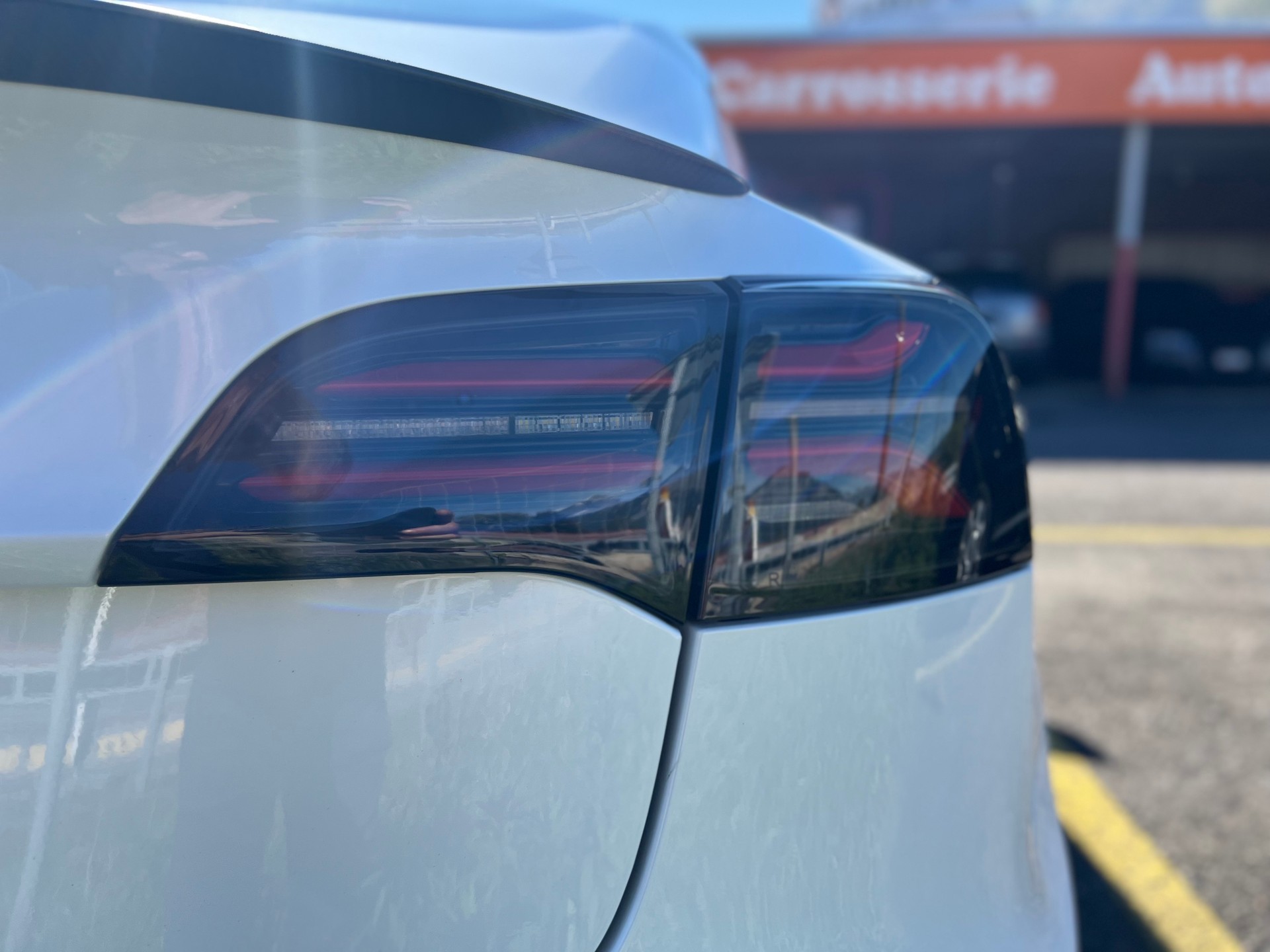 TESLA Model 3 Performance Dual Motor AWD-image-21