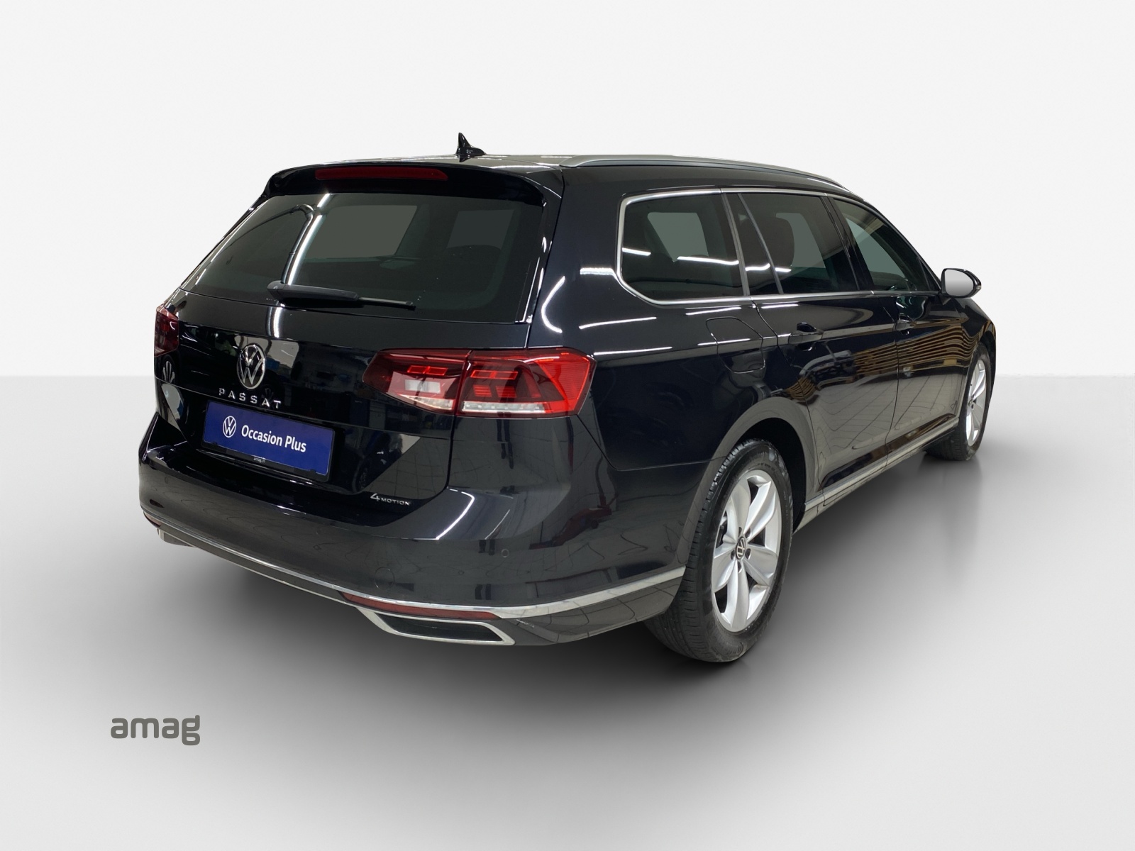 VW Passat 2.0 TDI BMT Elegance 4Motion DSG-image-4