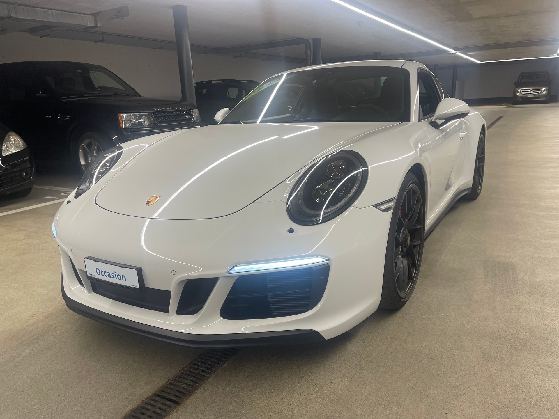 PORSCHE 911 Carrera 4 GTS PDK
