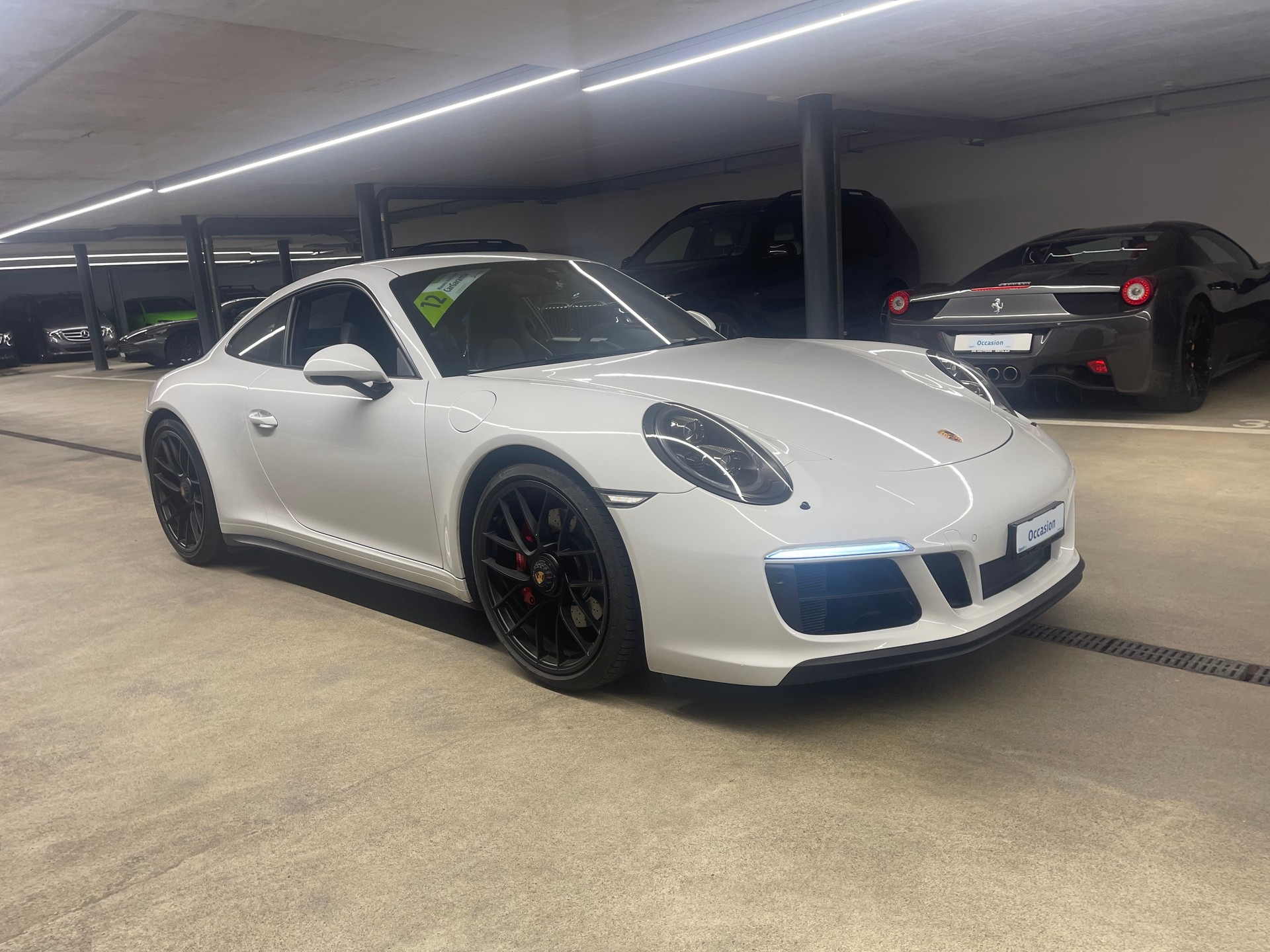 PORSCHE 911 Carrera 4 GTS PDK-image-0