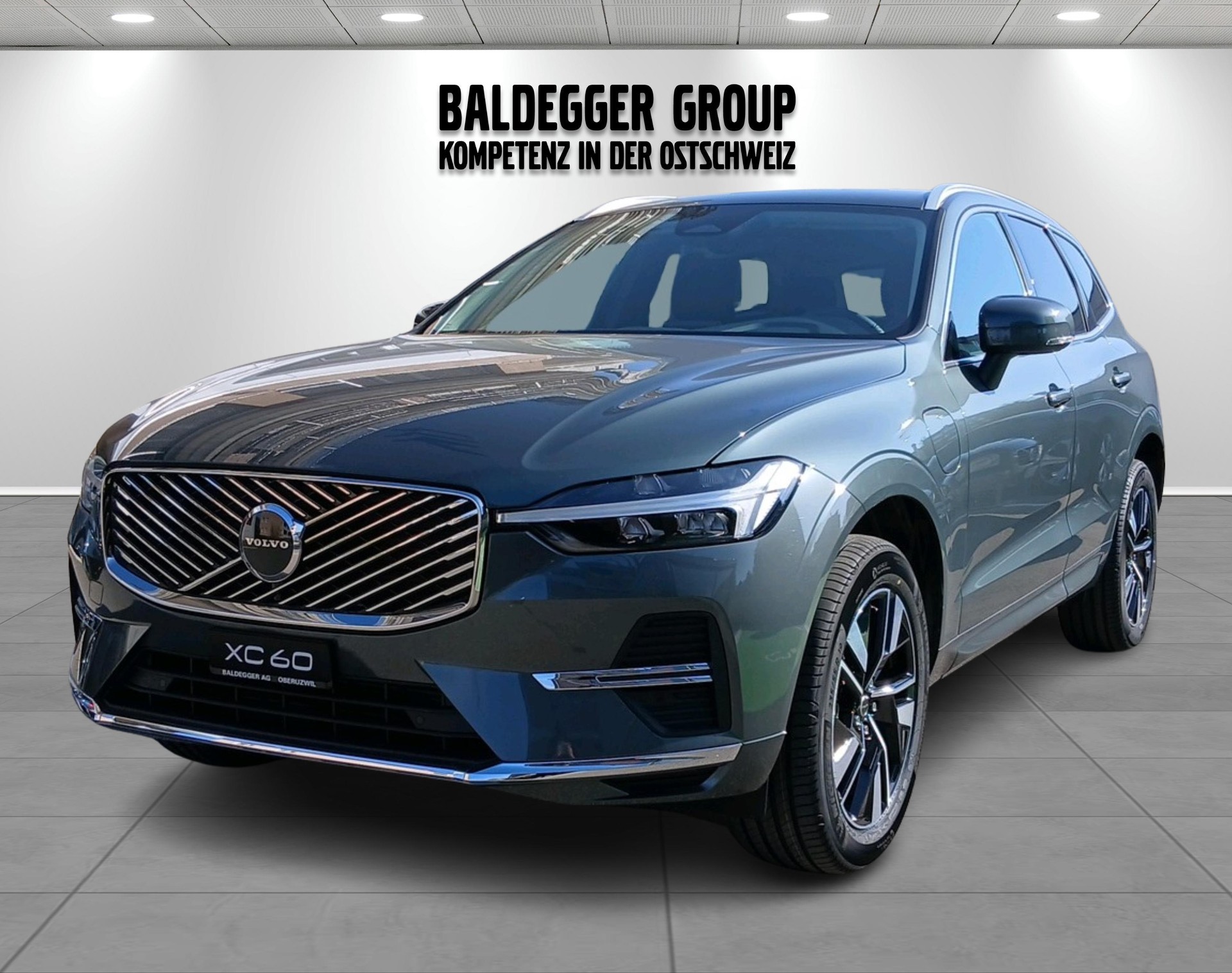 VOLVO XC60 2.0 T6 TE Plus Bright eAW-image-0