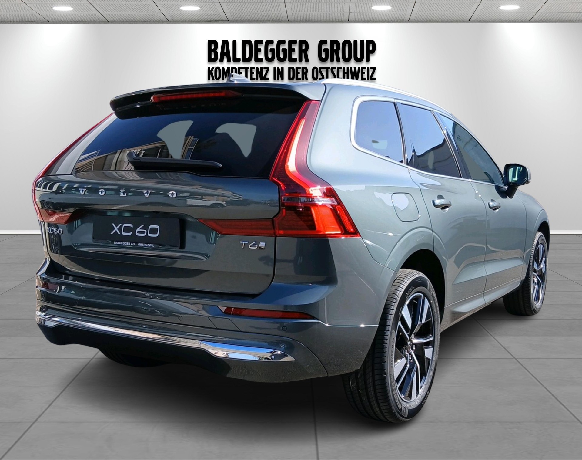 VOLVO XC60 2.0 T6 TE Plus Bright eAW-image-1