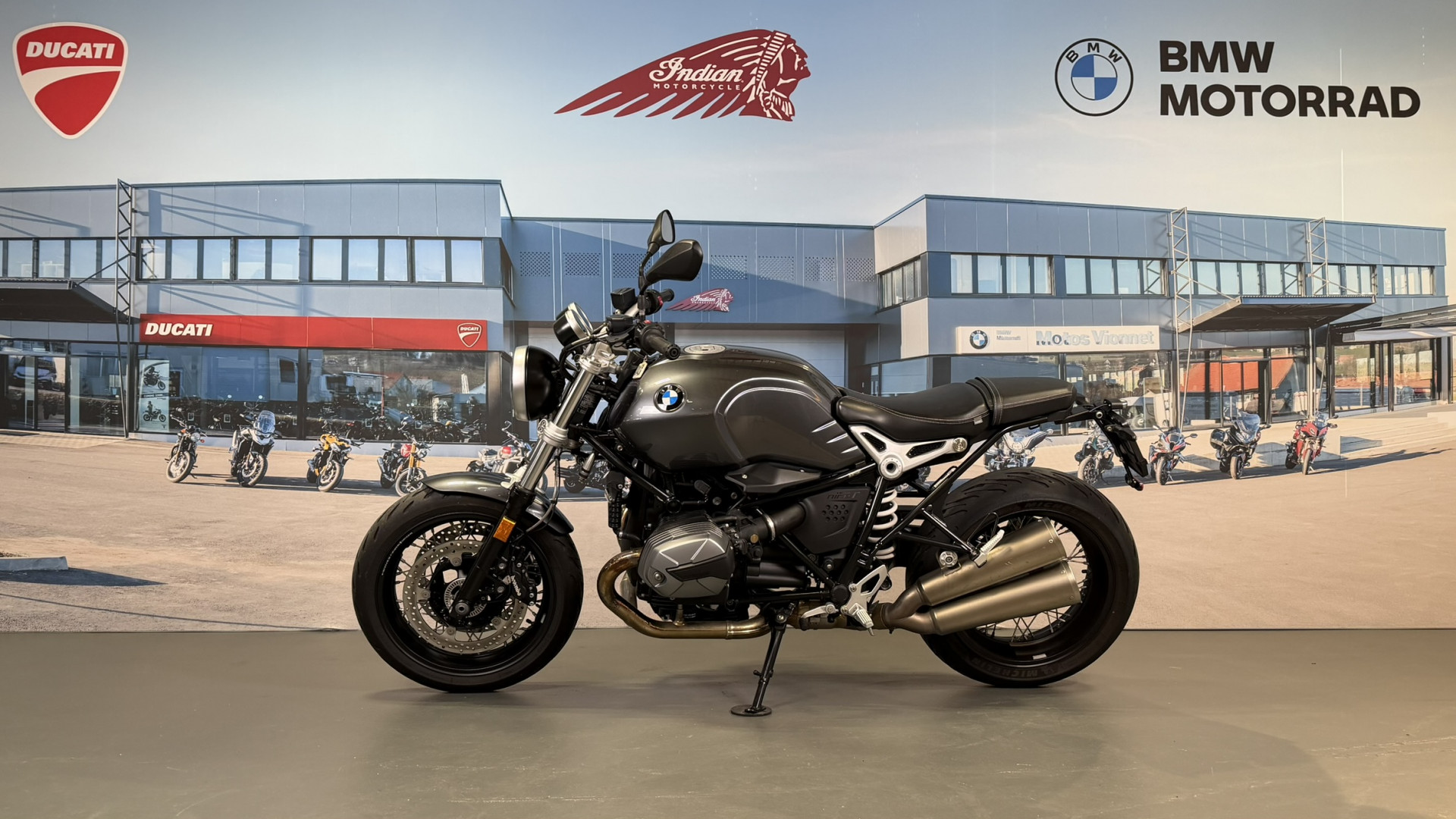 BMW R nineT Pure A2 Bridée 35KW-showroom-element-3