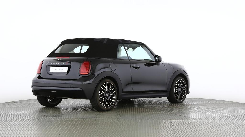 MINI Cooper S Cabrio-image-4