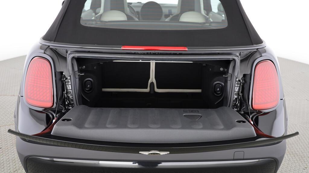 MINI Cooper S Cabrio-image-18