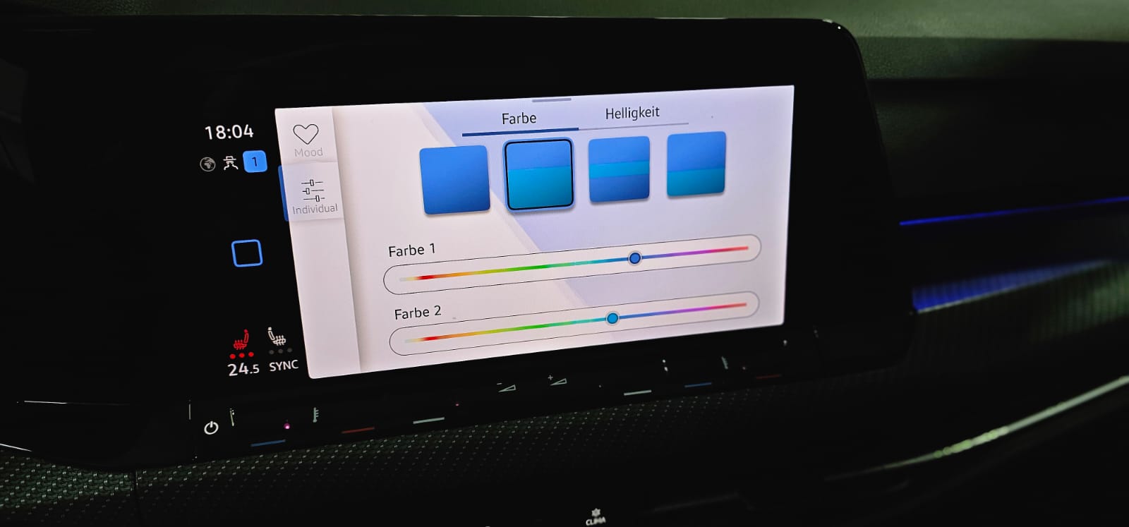 VW Golf 2.0 TSI R DSG 4Motion-image-19