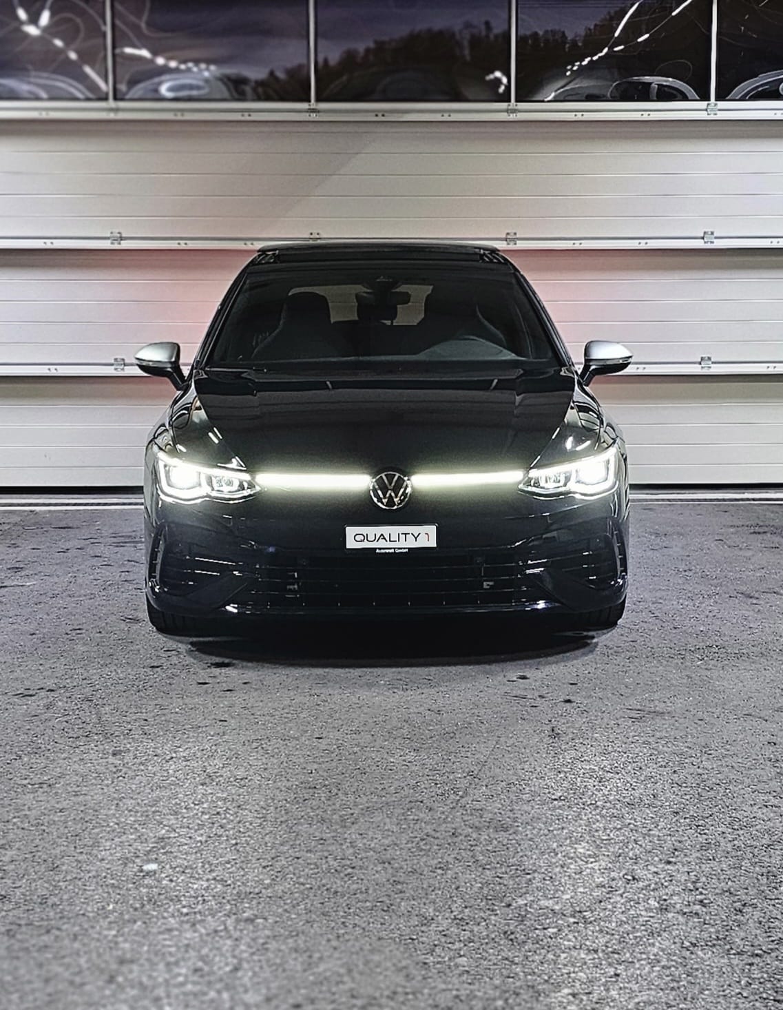 VW Golf 2.0 TSI R DSG 4Motion-image-7