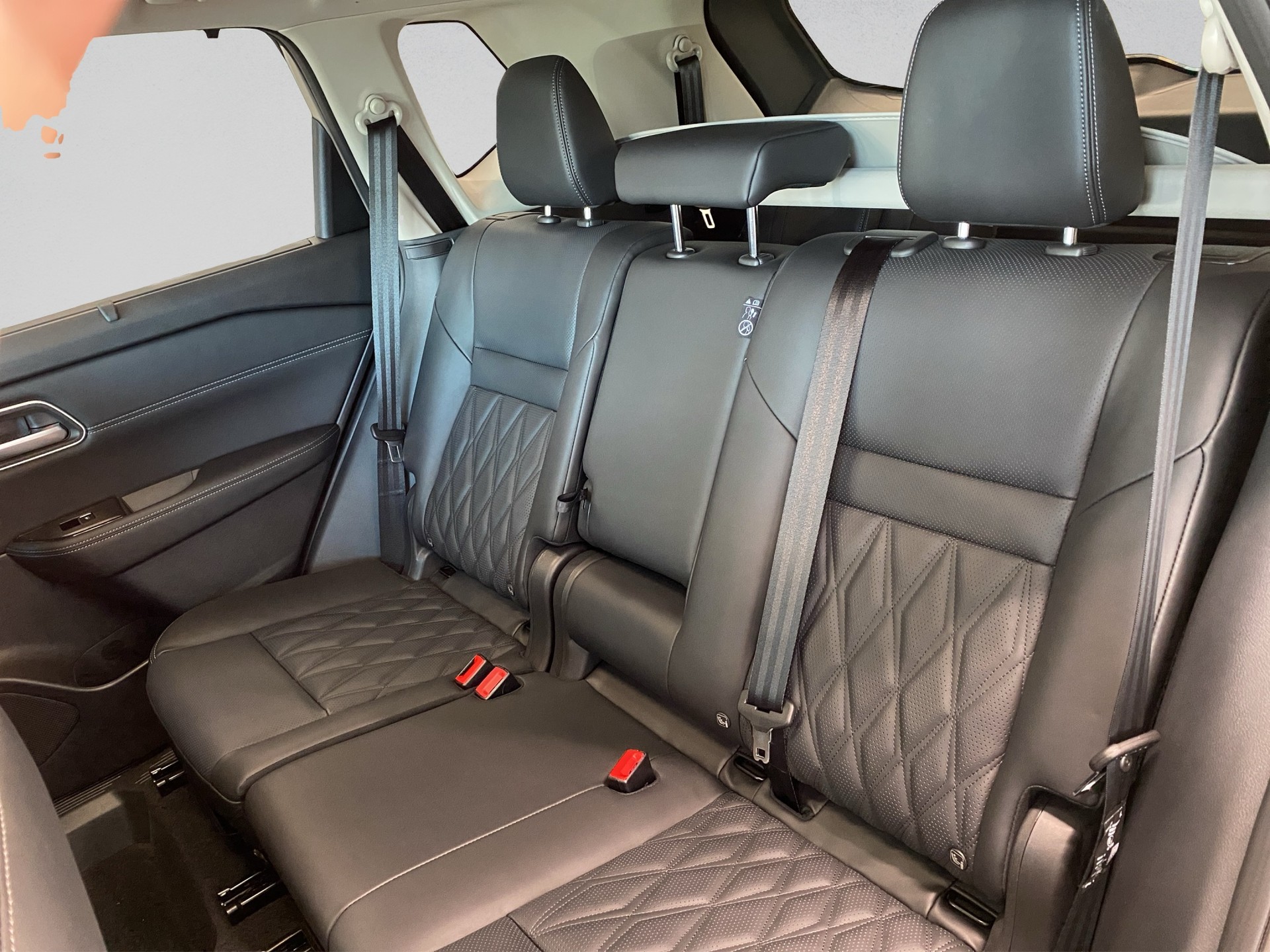 NISSAN X-Trail 1.5 VC-T e-Power 4WD 7 Sitze Tekna+-image-14