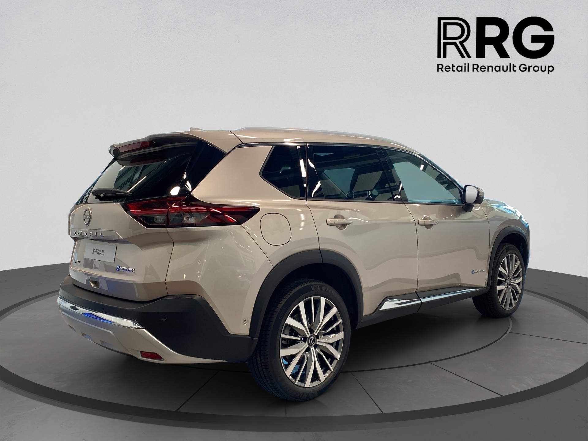 NISSAN X-Trail 1.5 VC-T e-Power 4WD 7 Sitze Tekna+-image-2