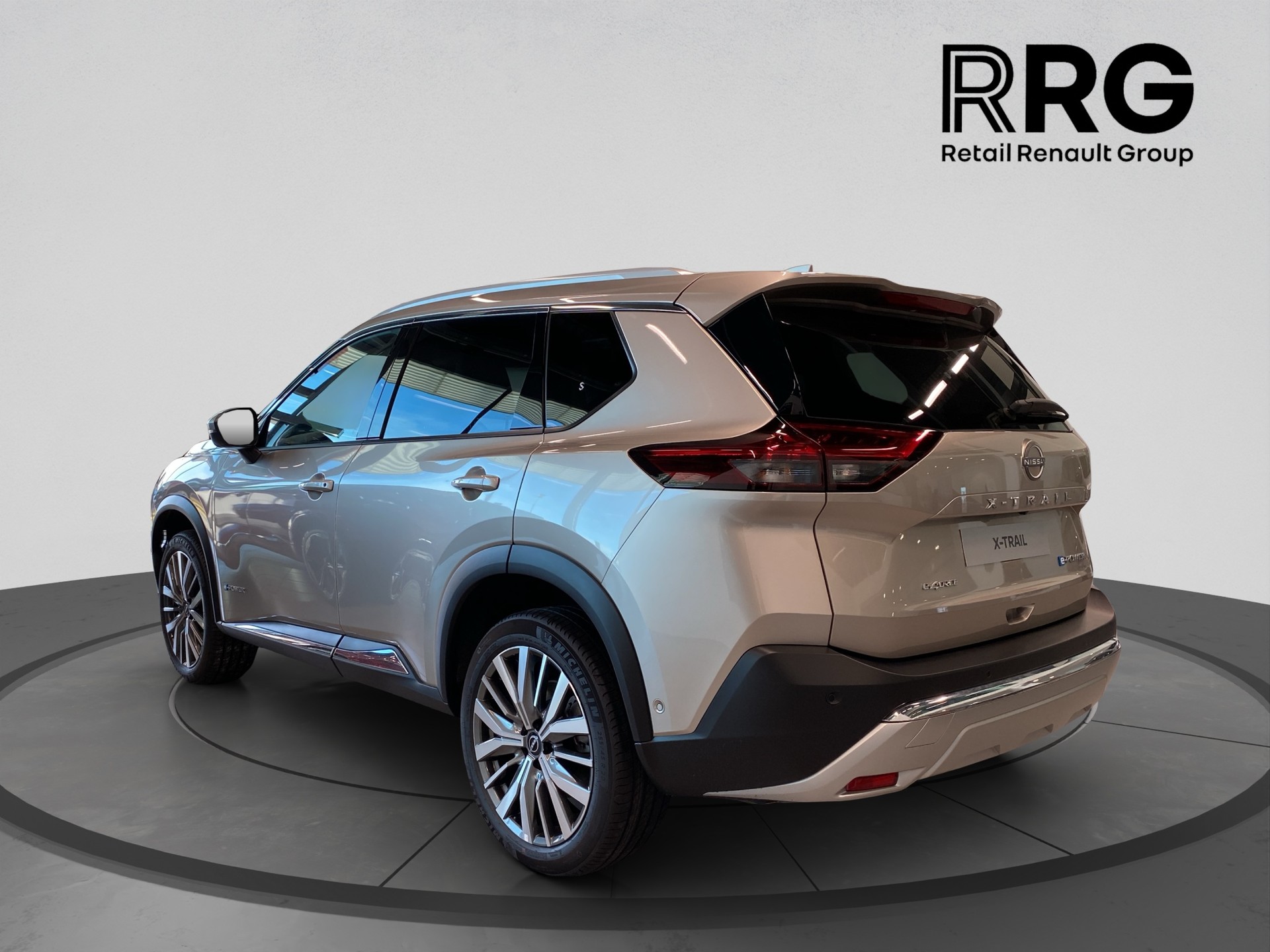 NISSAN X-Trail 1.5 VC-T e-Power 4WD 7 Sitze Tekna+-image-4