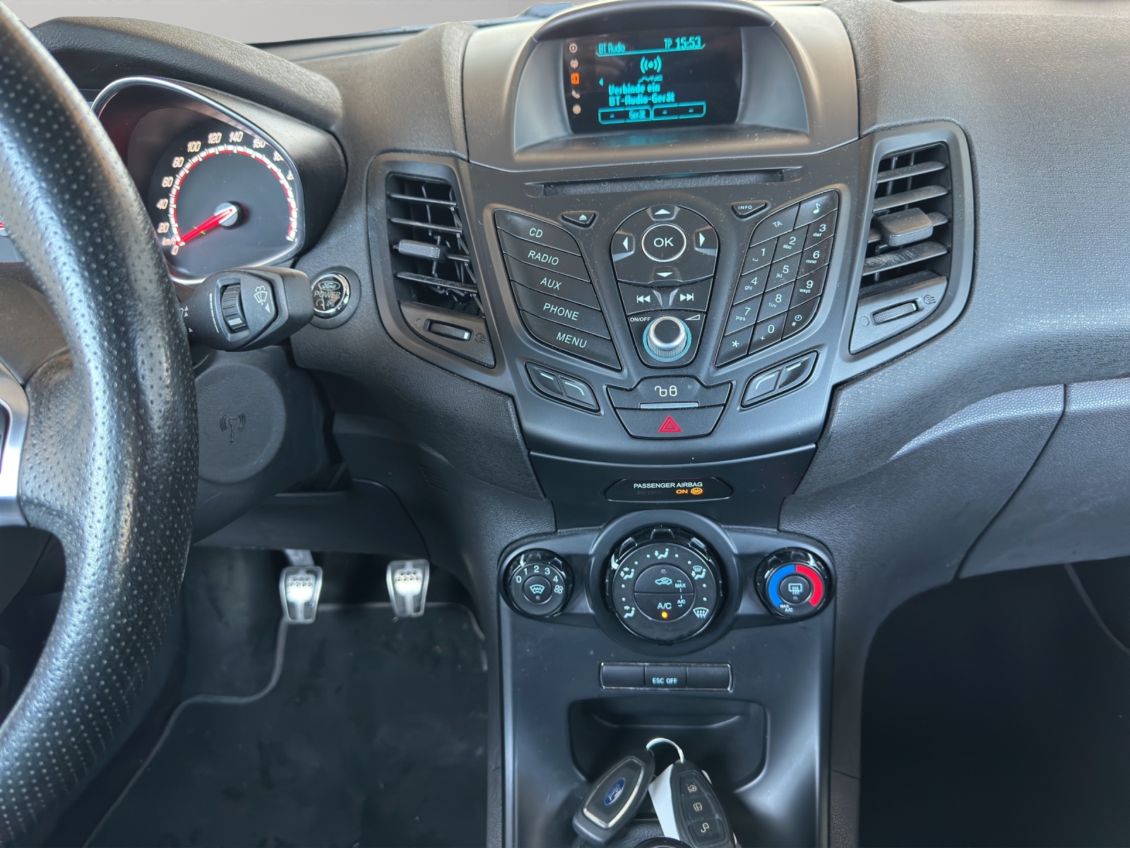 FORD Fiesta 1.6 SCTi ST-1-image-12