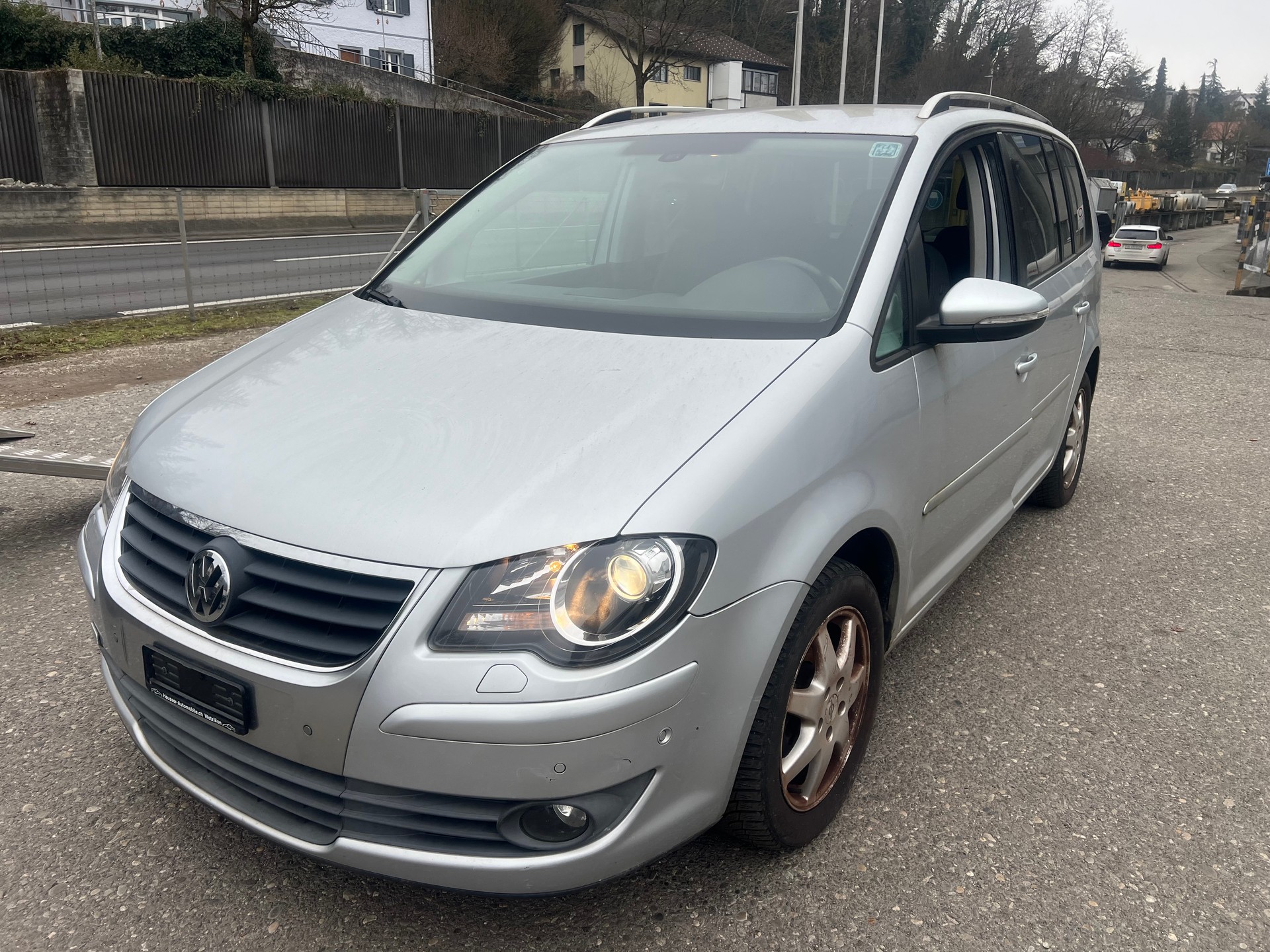 VW Touran 1.4 TSI Team DSG-image-14