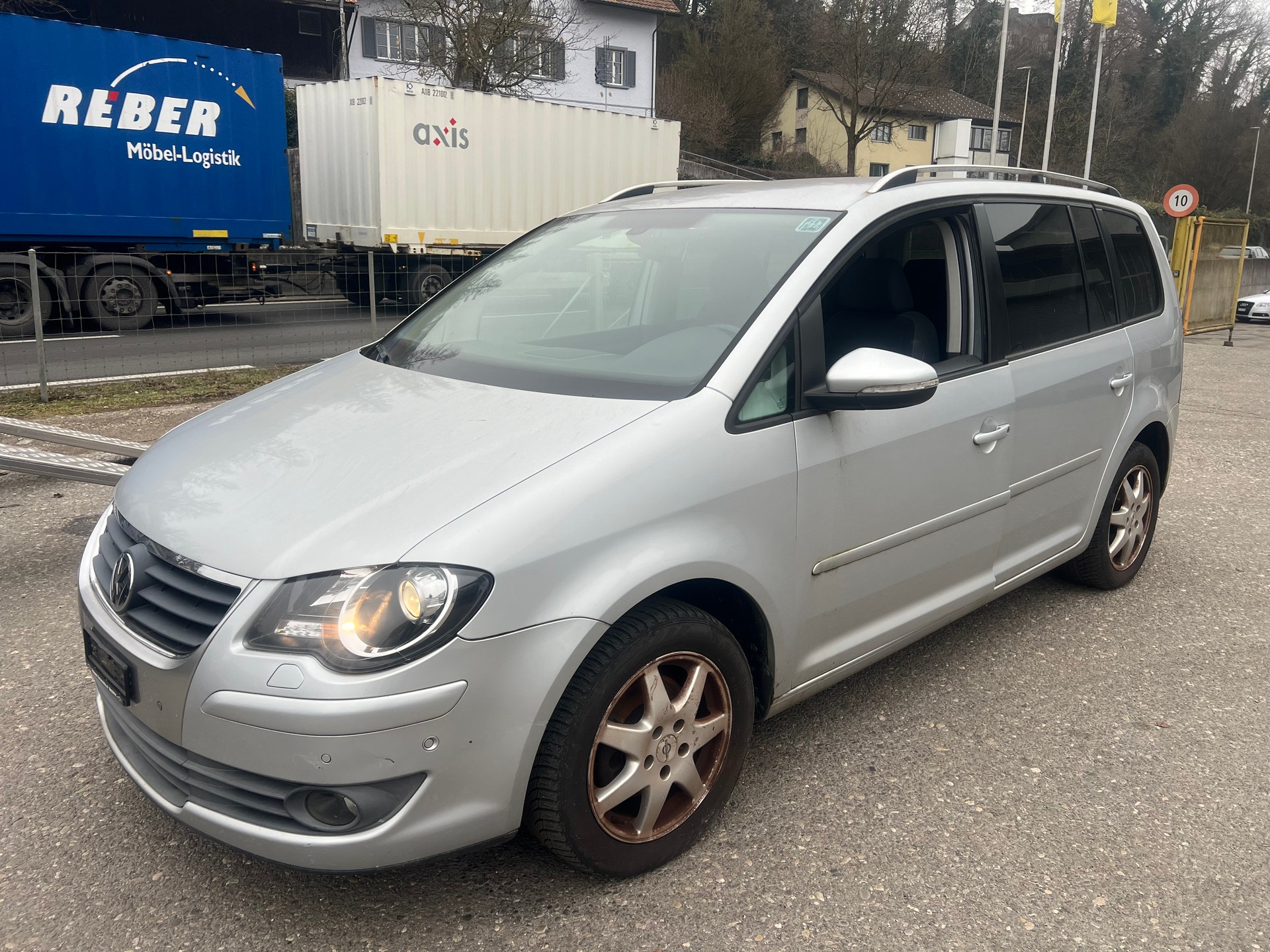 VW Touran 1.4 TSI Team DSG-image-6