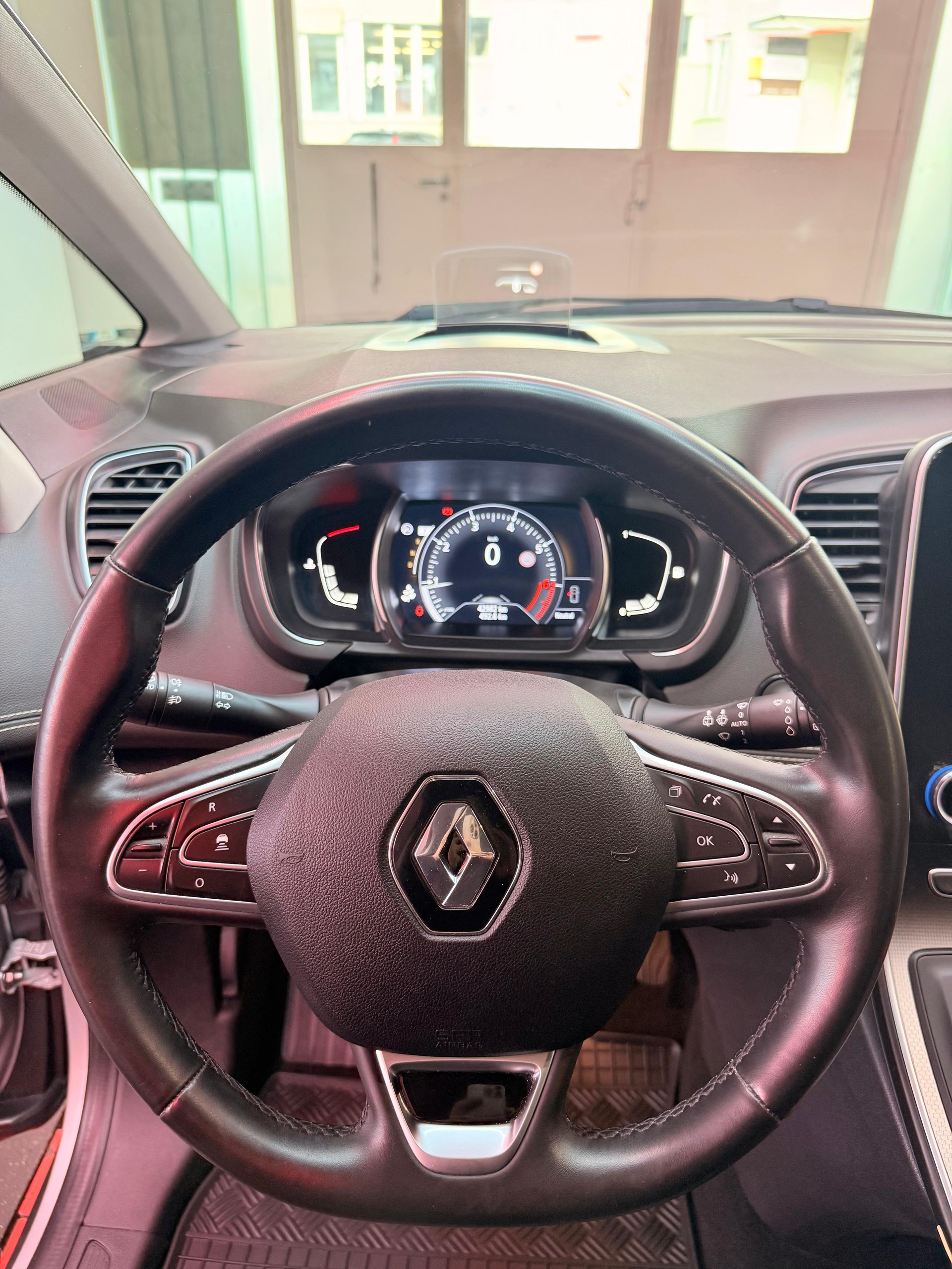 RENAULT Grand Scénic 1.3 16V Turbo Intens EDC 158 PS-image-14