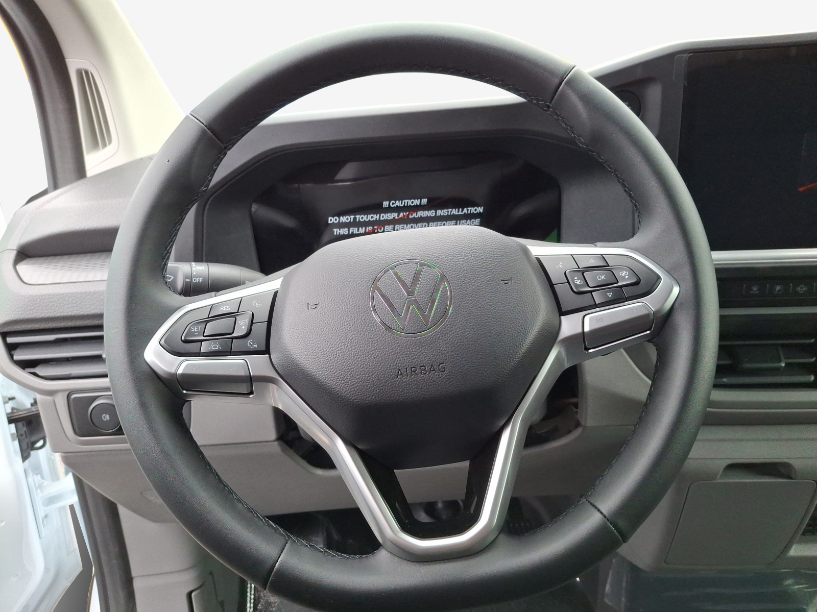 VW Transporter 2.0 TDI 4Motion Automat-image-9
