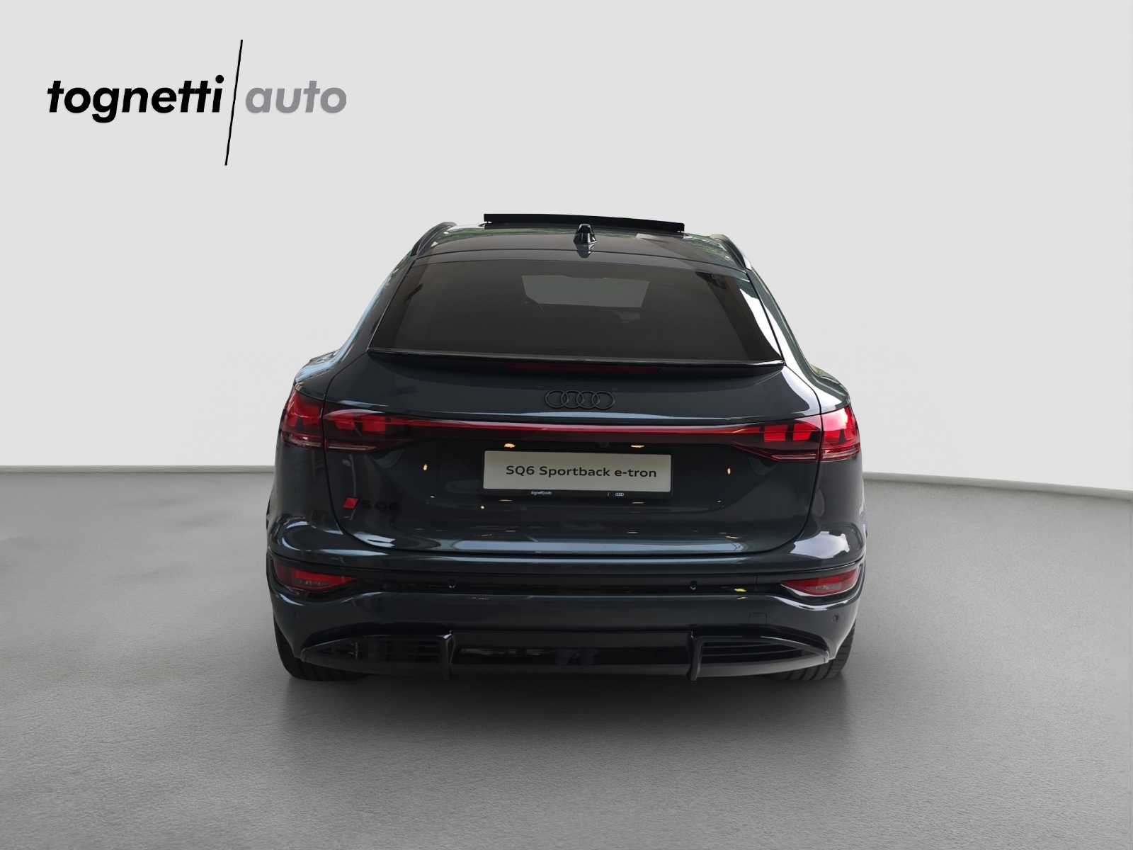 AUDI SQ6 Sportback e-tron quattro-image-5
