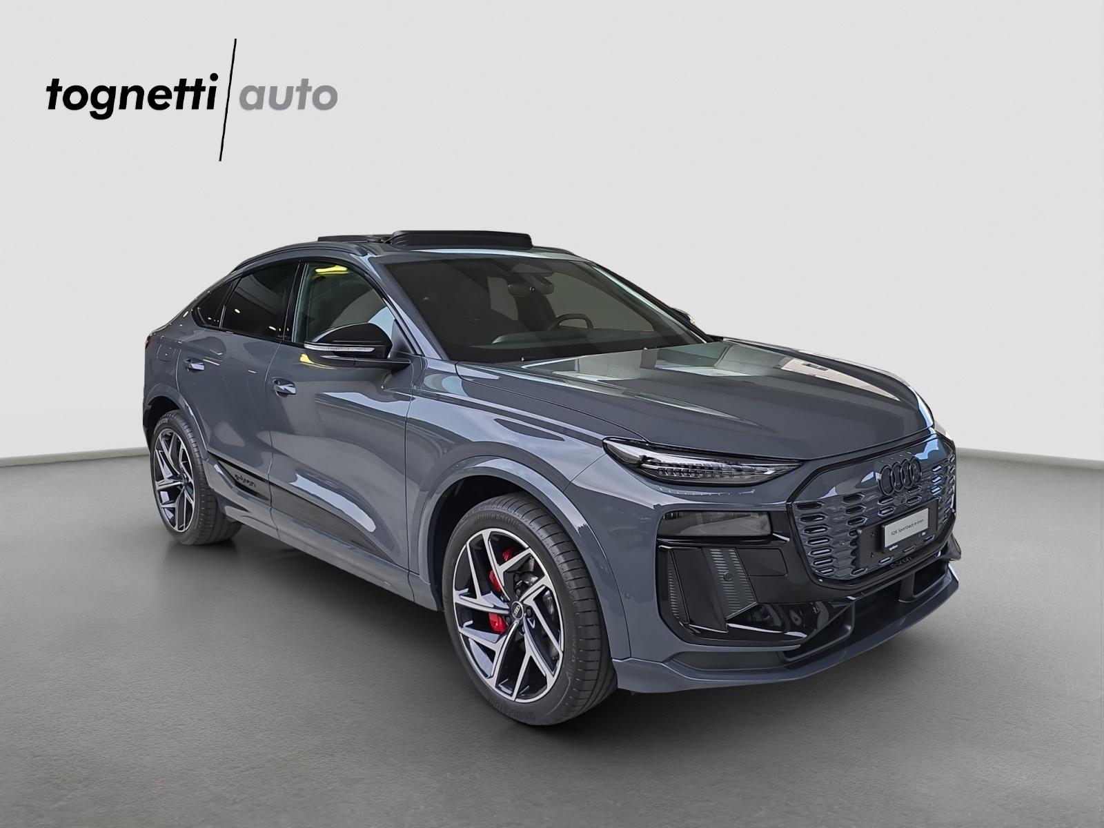 AUDI SQ6 Sportback e-tron quattro-image-1